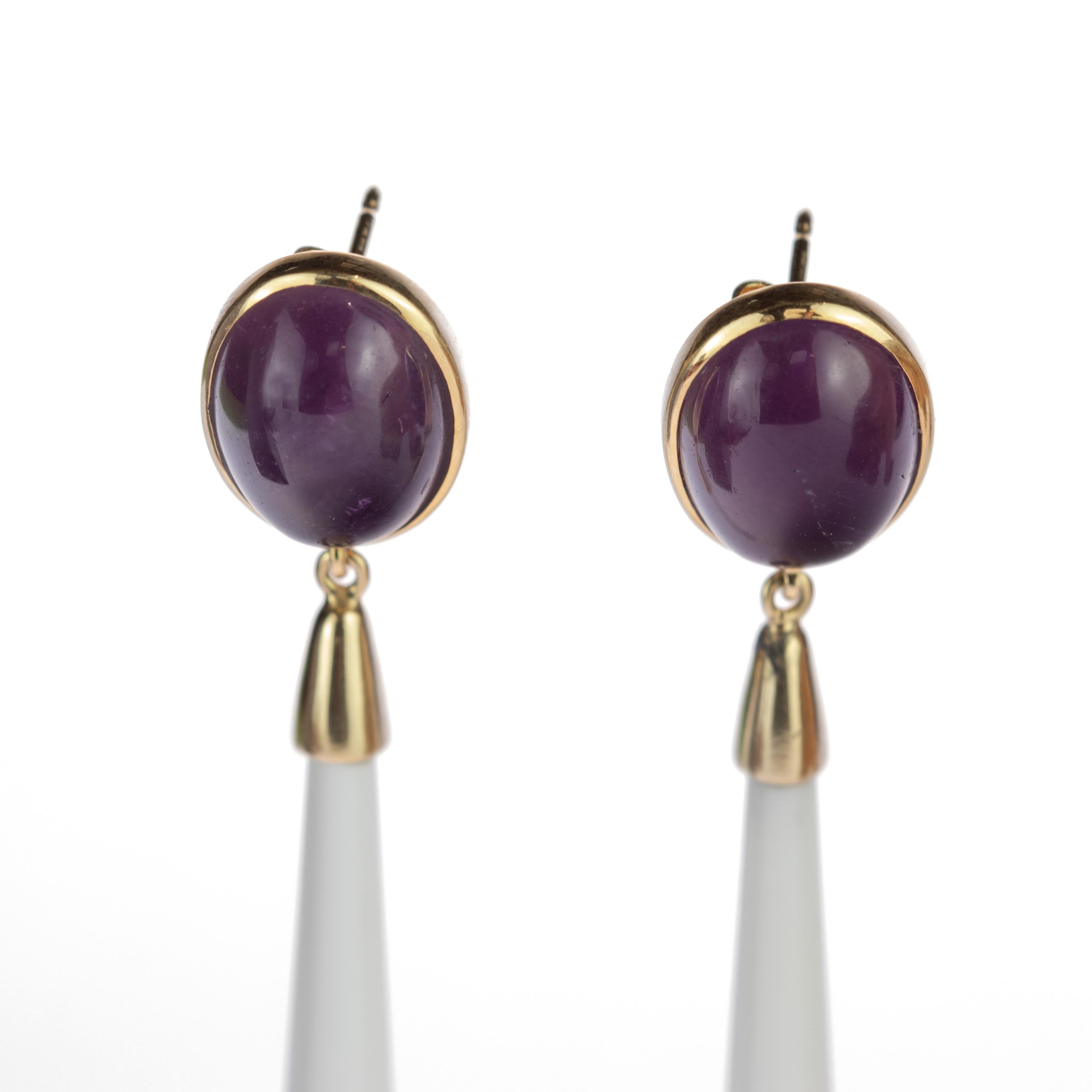 Art Deco Intini Jewels White Agate Amethyst Long Drop 18 Karat Gold Bold Crafted Earrings For Sale