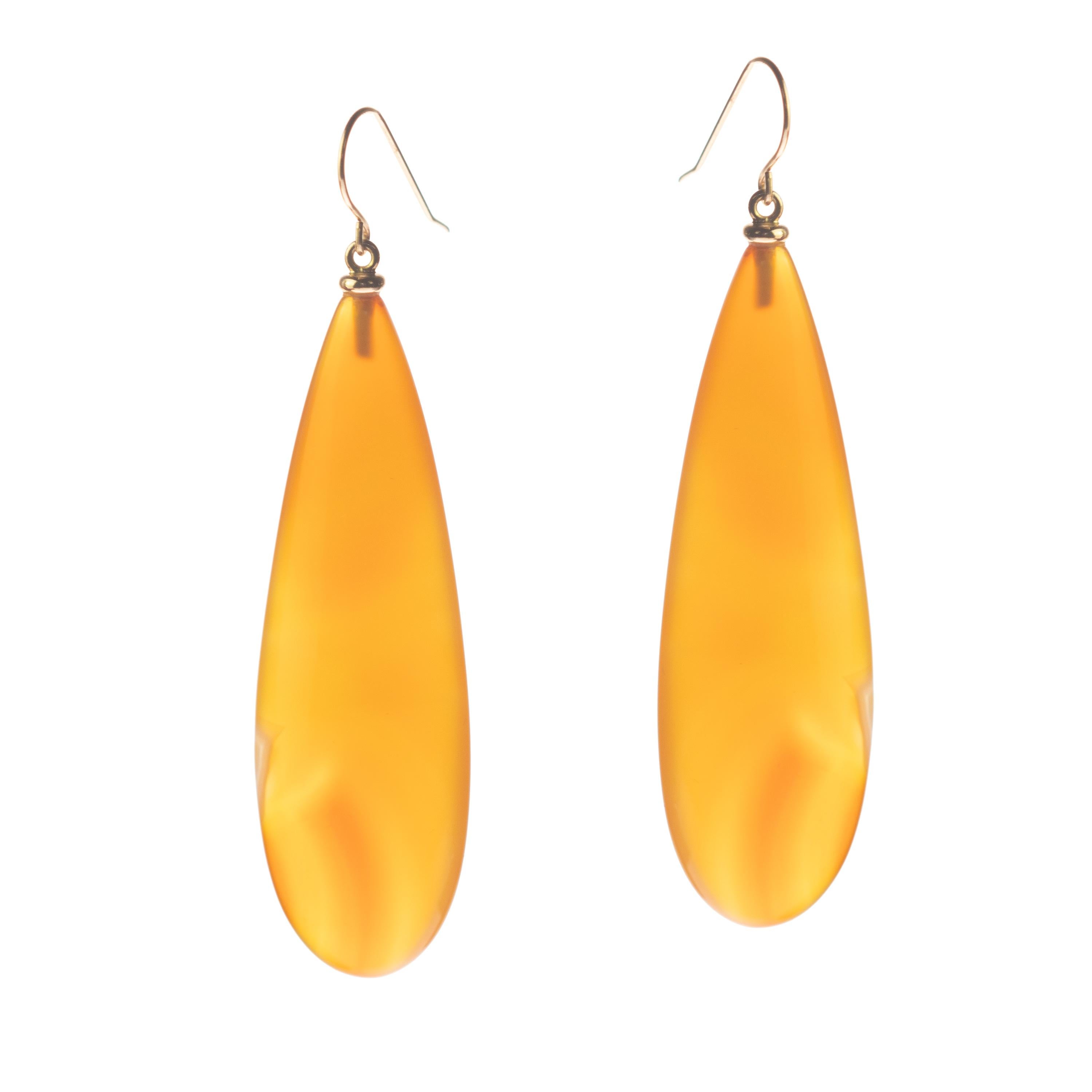 Art nouveau Intini Jewels Boucles d'oreilles chics en or jaune 18 carats avec agate jaune en forme de goutte d'eau, faites à la main en vente