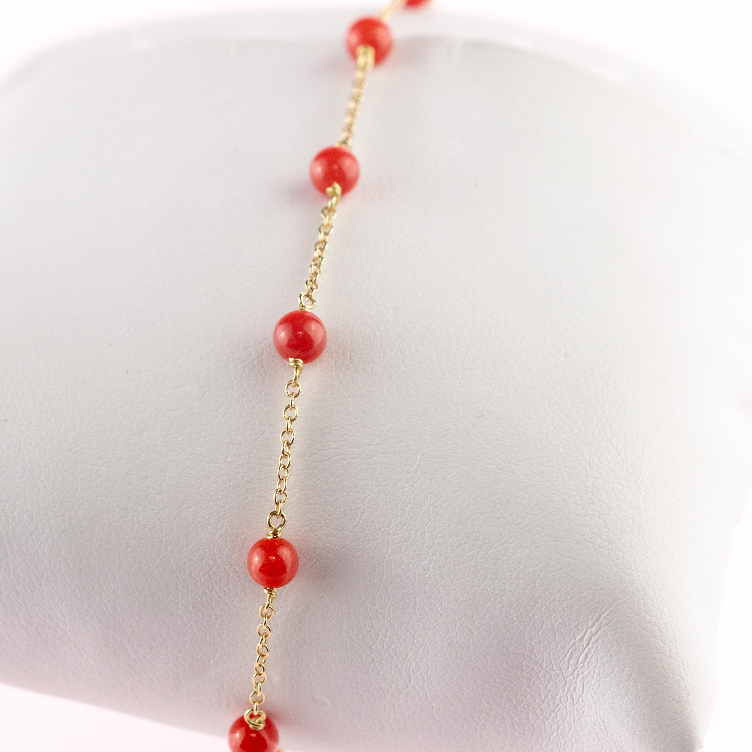 Women's or Men's Intini Jewes 18 Karat Gold Chain Mediterranean Red Coral Spheres Chic Bracelet For Sale