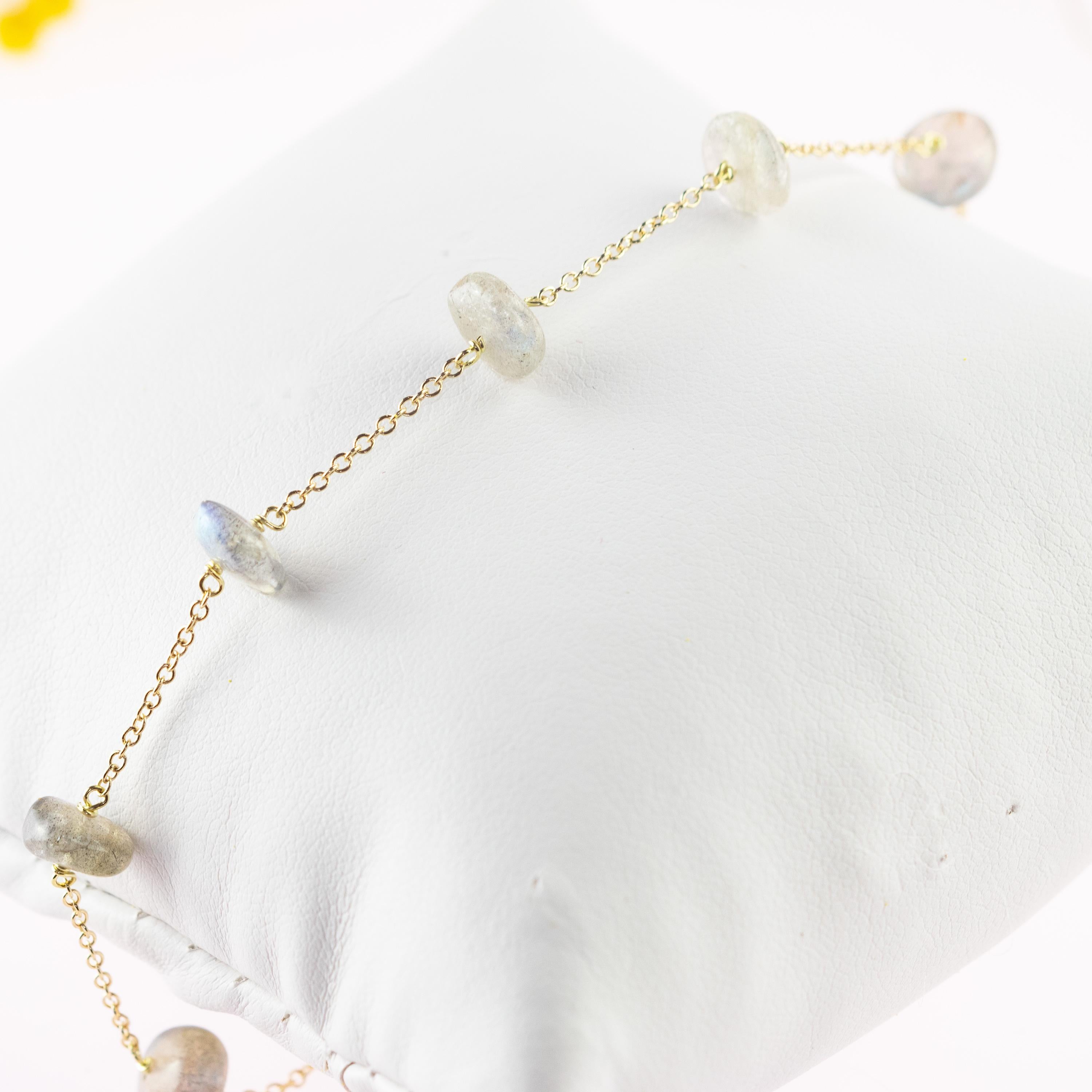 Taille ronde Intini Jewes Bracelet à chaîne en or 9 carats avec rondelles en forme d'œil de chat, fait à la main en vente