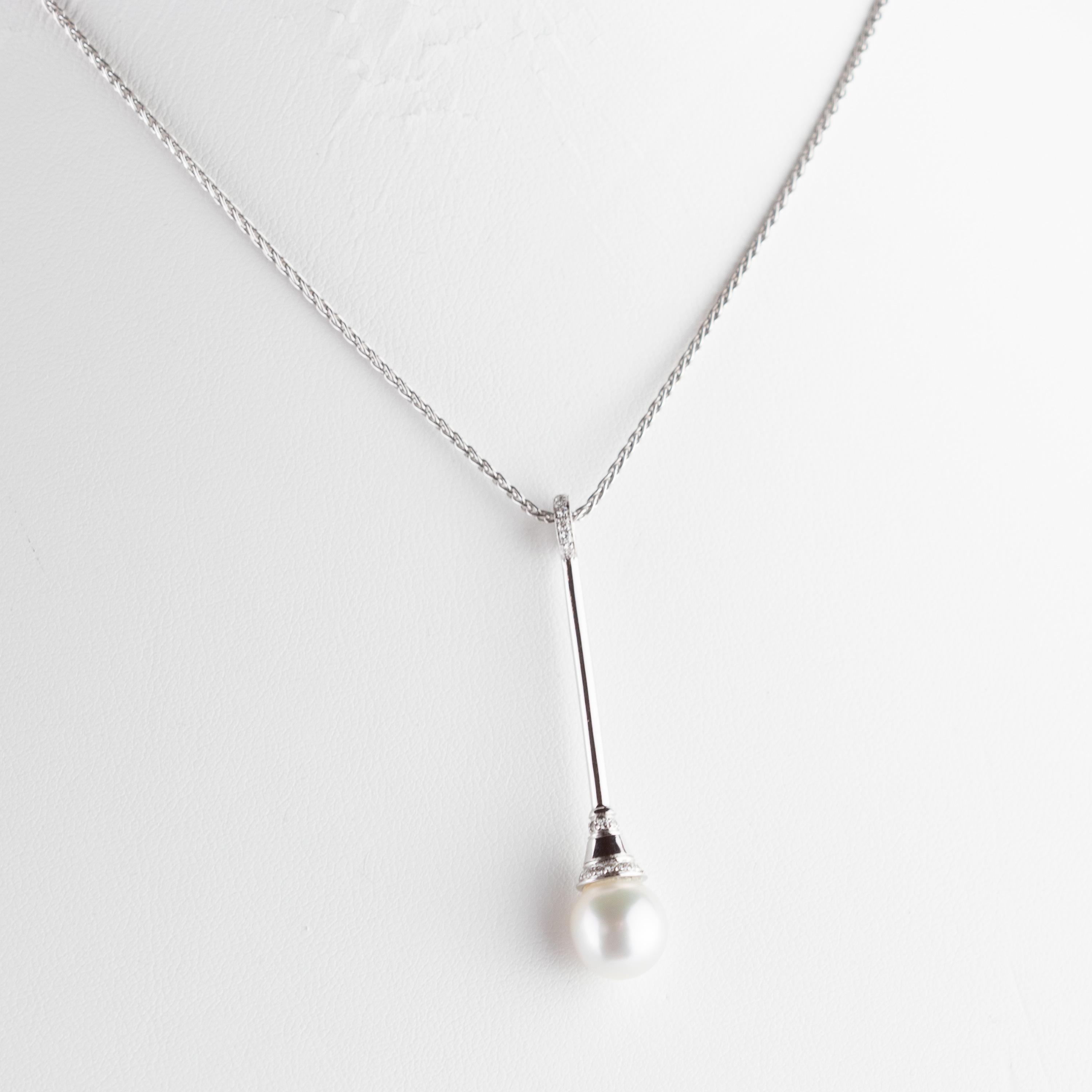 Intini, collier à pendentif déco en or blanc 18 carats avec perles de mer naturelles et diamants Pour femmes en vente