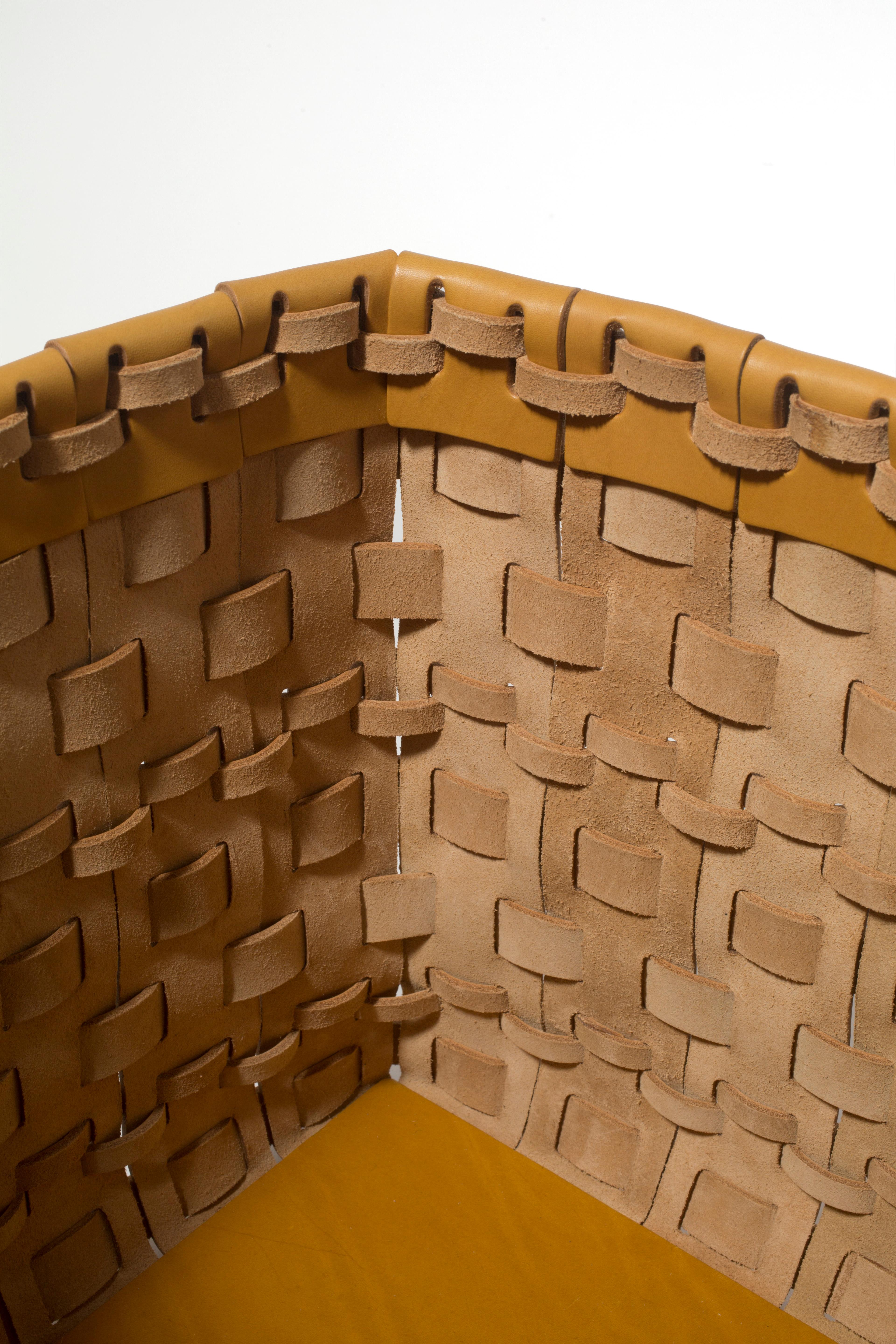 Intreccio Square Woven  Basket Designed by Oscar Maschera For Sale 1