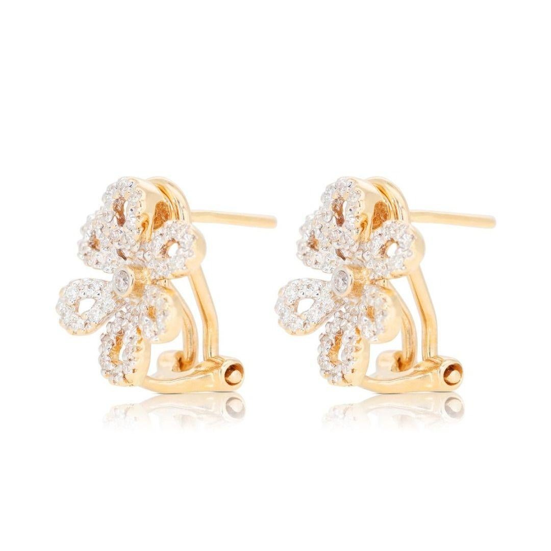 Round Cut Intricate 0.42ct Diamond Flower Earrings in 18K Yellow Gold For Sale