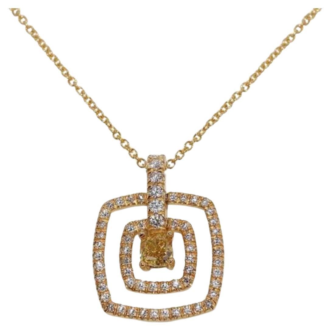 Collier complexe en or jaune 18 carats avec diamants de 0,68 carat en vente