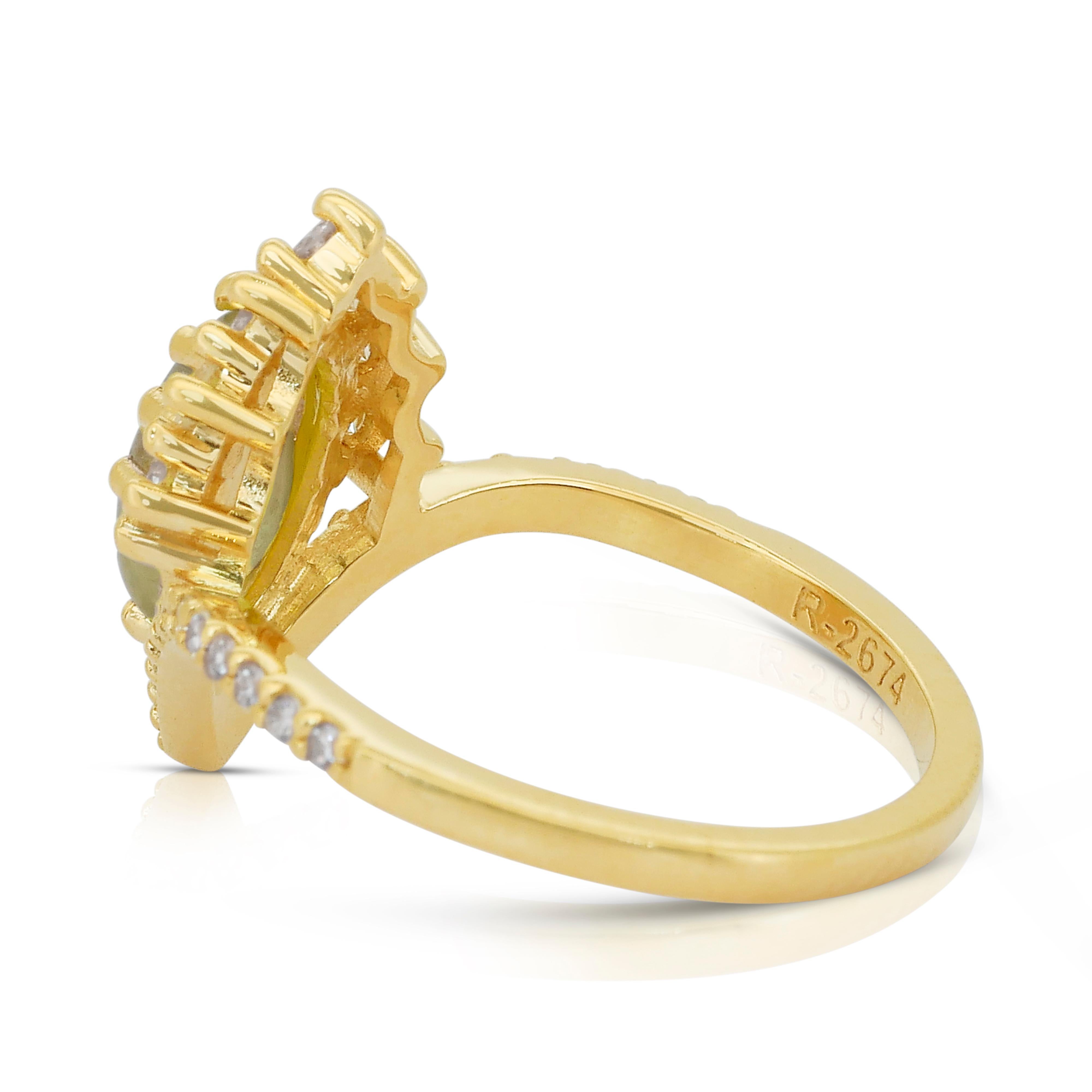 Donna Intricato anello con crisoberillo e diamanti a occhio di gatto da 2,17 carati in oro giallo 18 carati in vendita