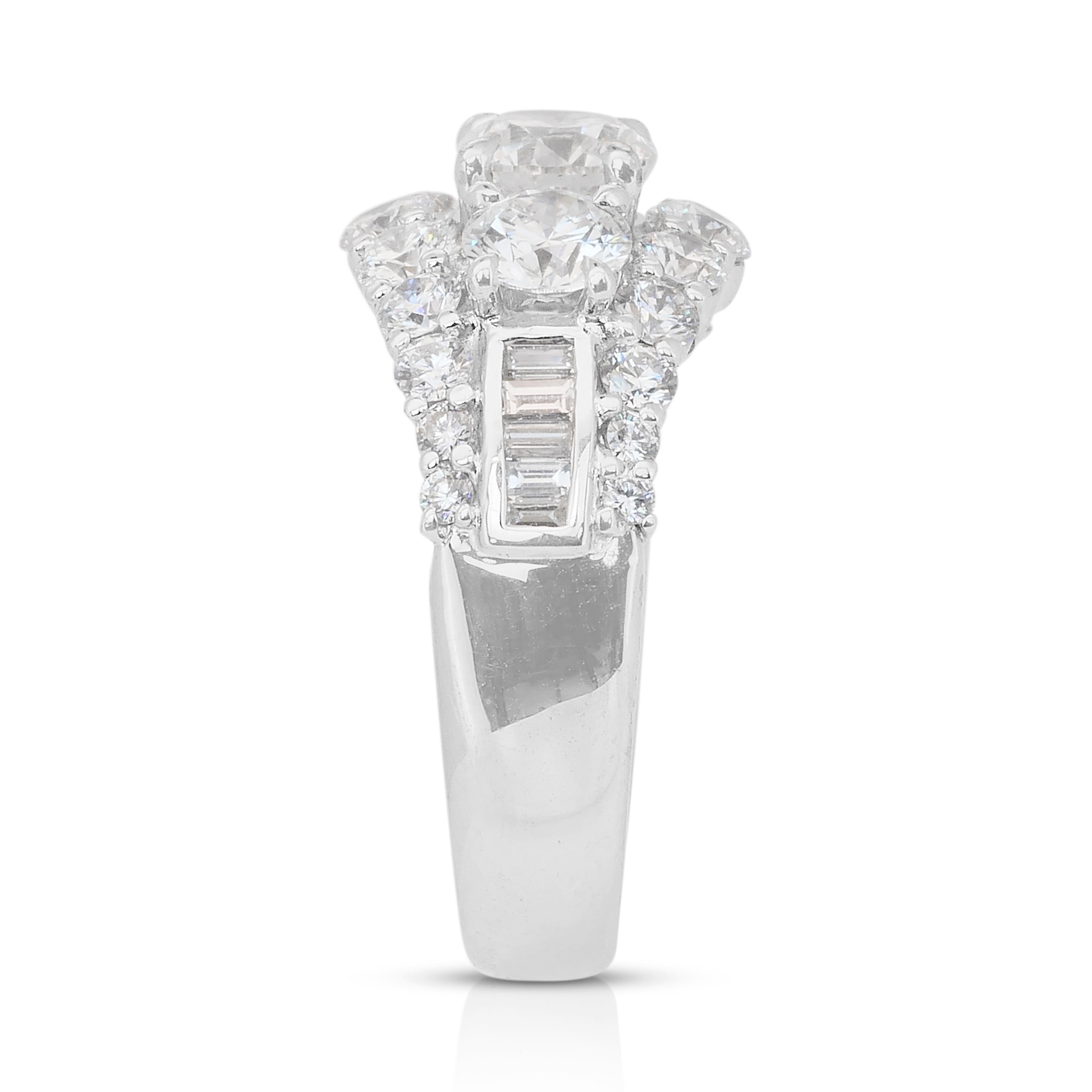 Intricate 3.11ct Diamonds Cluster Ring in 18k White Gold - IGI Certified 2