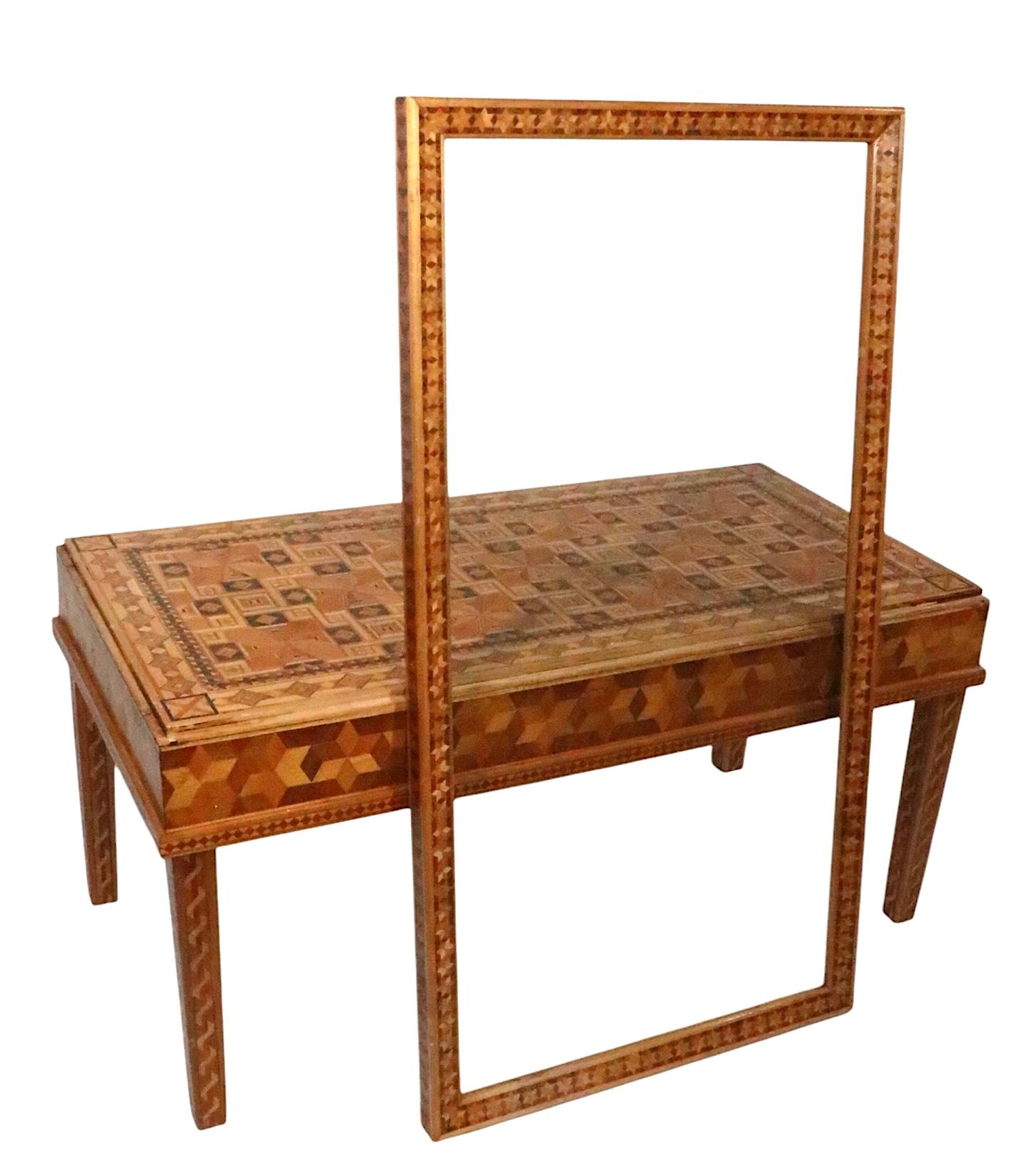 Table basse en marqueterie de style anglo-indien avec plateau  c. 1930/50's en vente 2