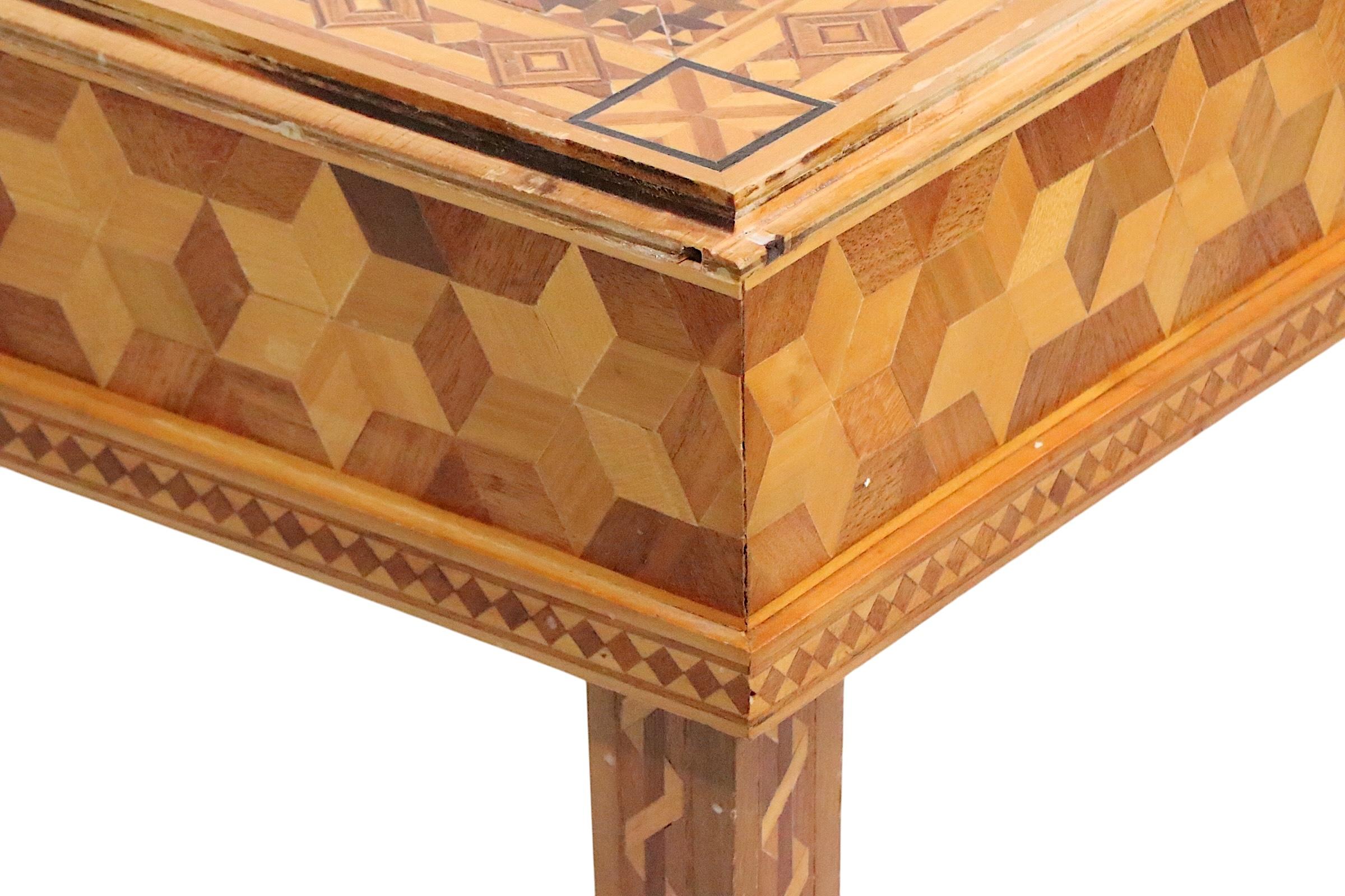 Table basse en marqueterie de style anglo-indien avec plateau  c. 1930/50's en vente 10