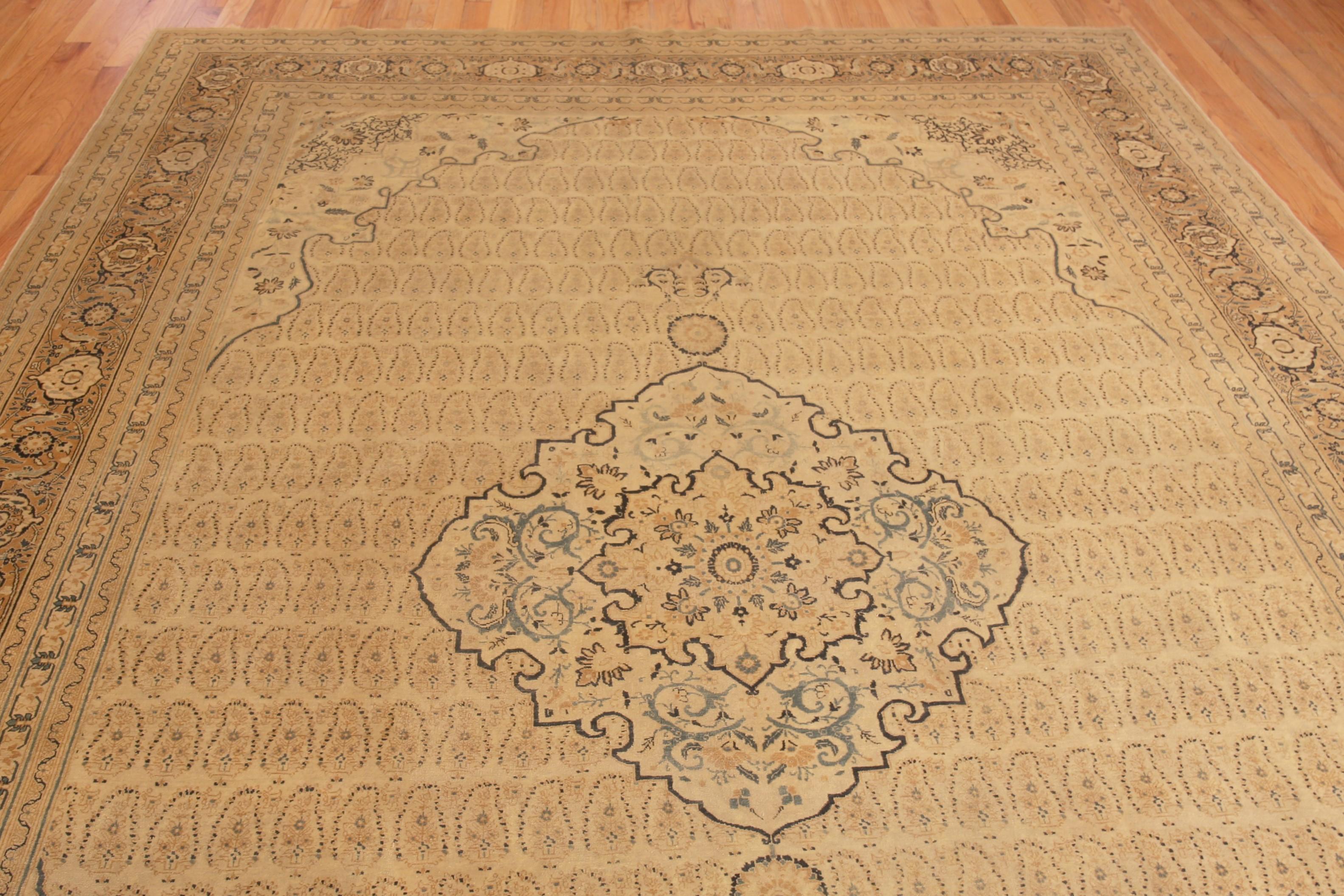 Intricate Antique Floral Haji Jalili Persian Tabriz Rug 10' x 13'10