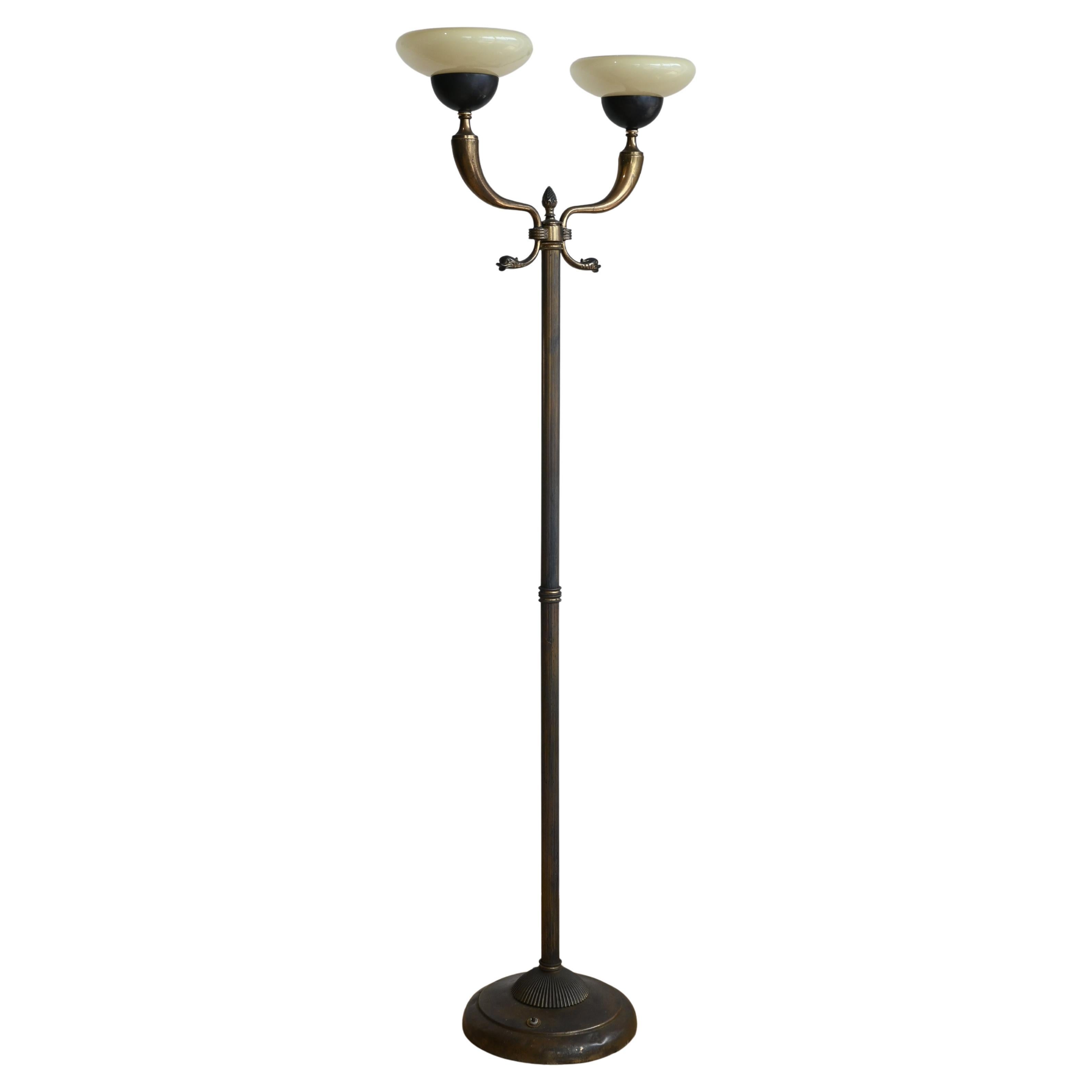 Lampadaire Art déco complexe en vente