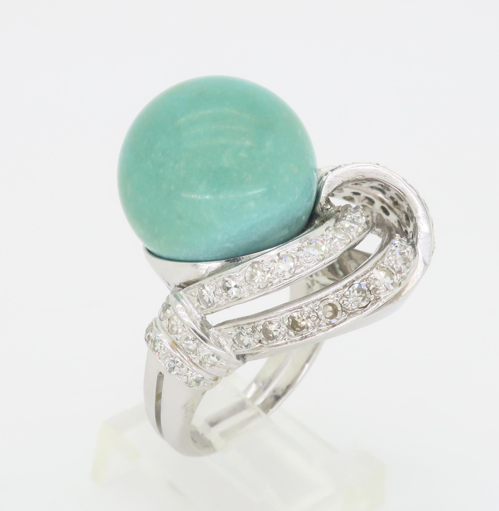 Intricate Chalcedony & Diamond Cocktail Ring For Sale 6