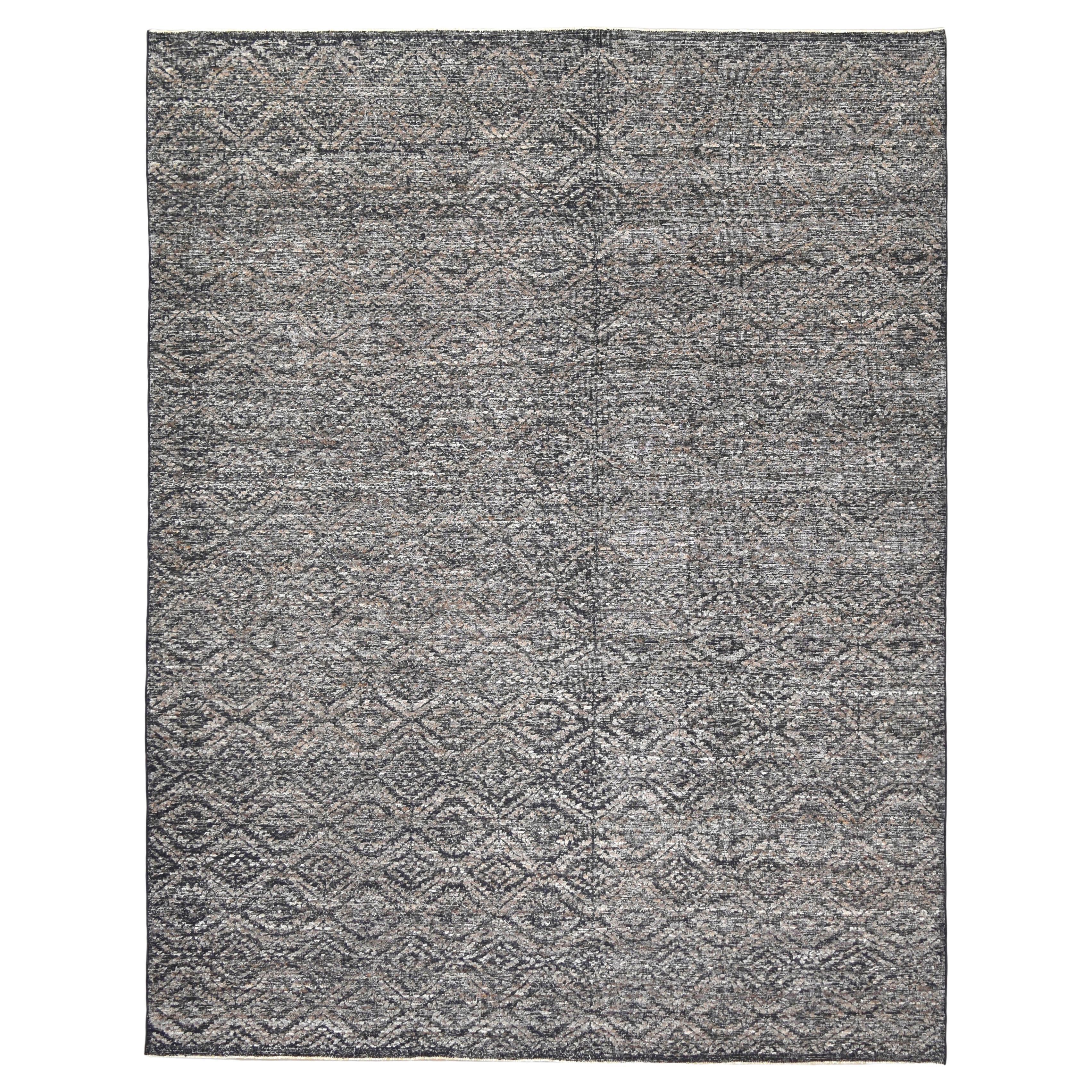 Intricate Geometric Pattern with a High-Low Texture Wool Rug 9'4''x11'11''