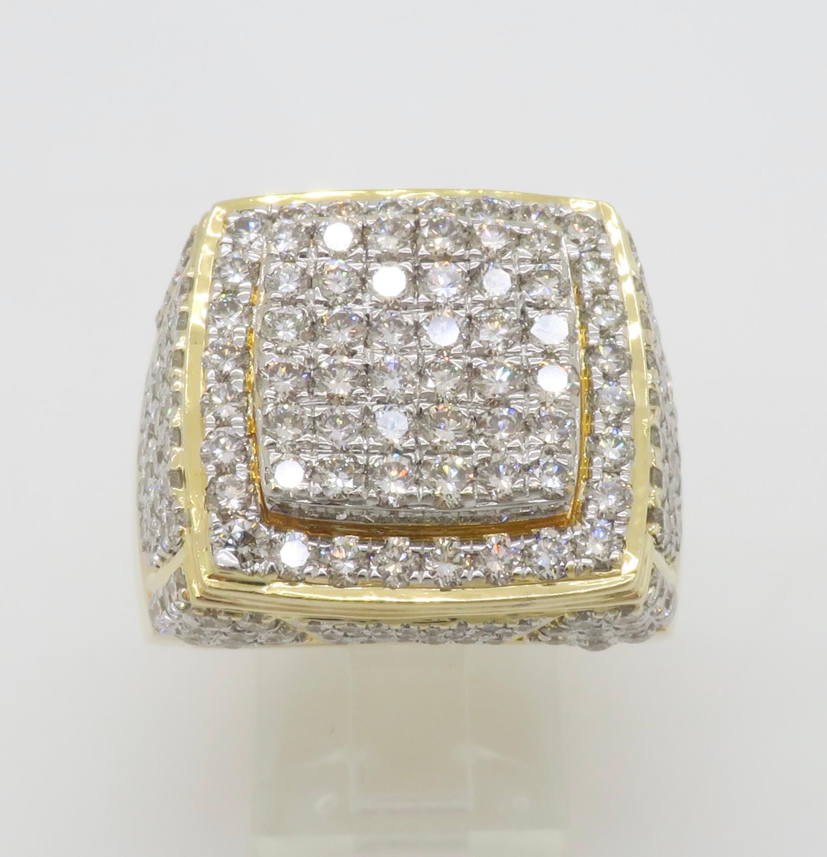 Intricate High Quality Men's ring made with 4.52CTW of Earth Mined Diamonds For Sale 5