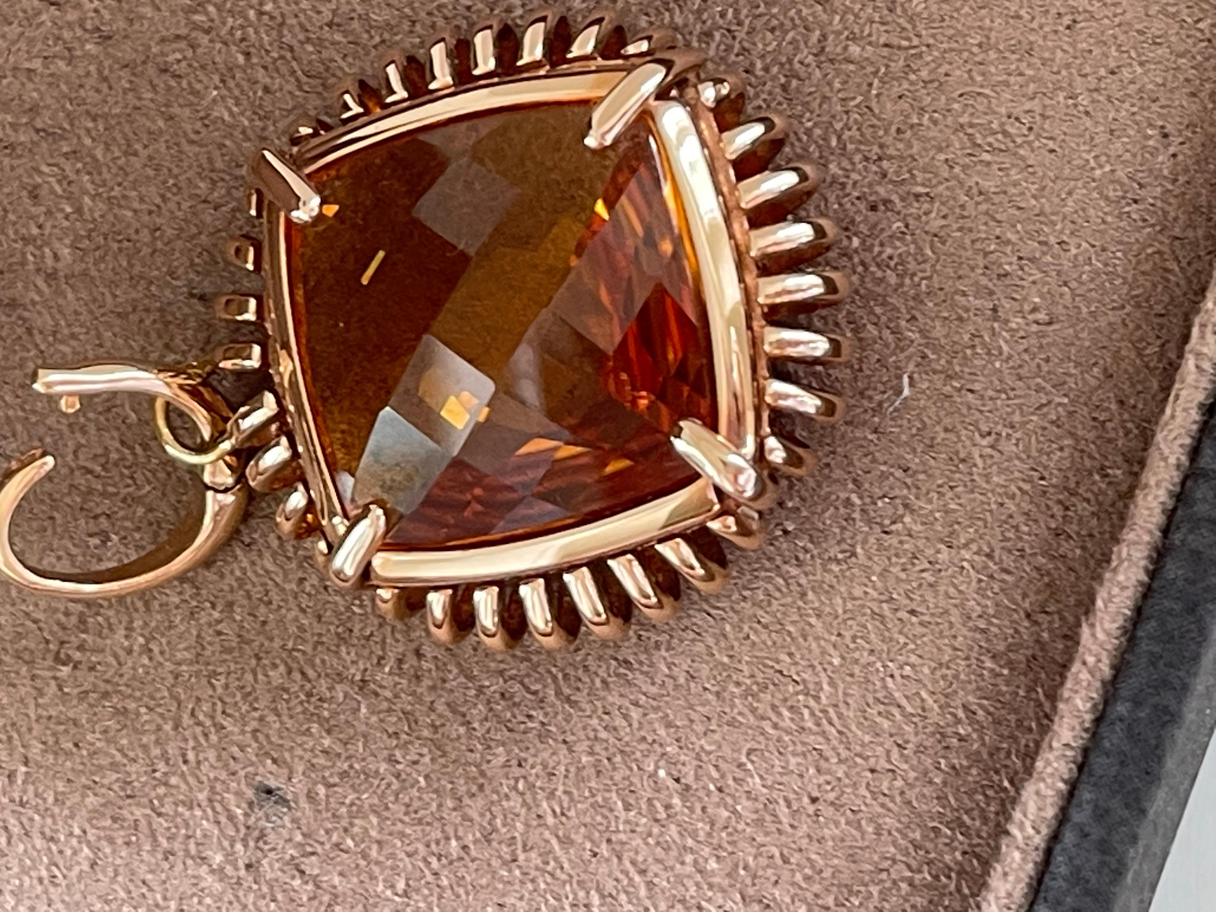 Intricate Italian 18 K Pink Gold Pendant with Fancy Cut Citrine In New Condition For Sale In Zurich, Zollstrasse