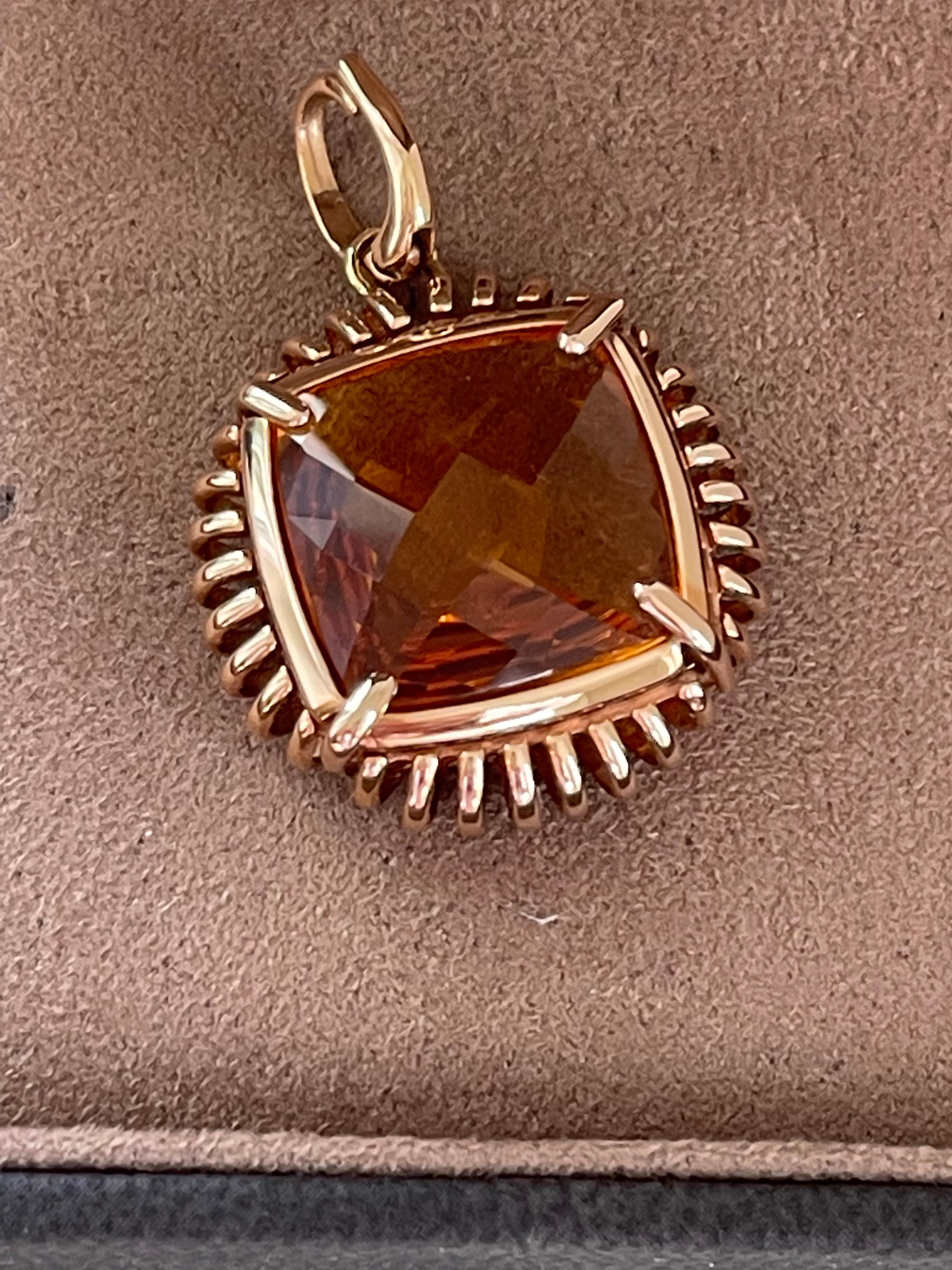 Intricate Italian 18 K Pink Gold Pendant with Fancy Cut Citrine For Sale 3