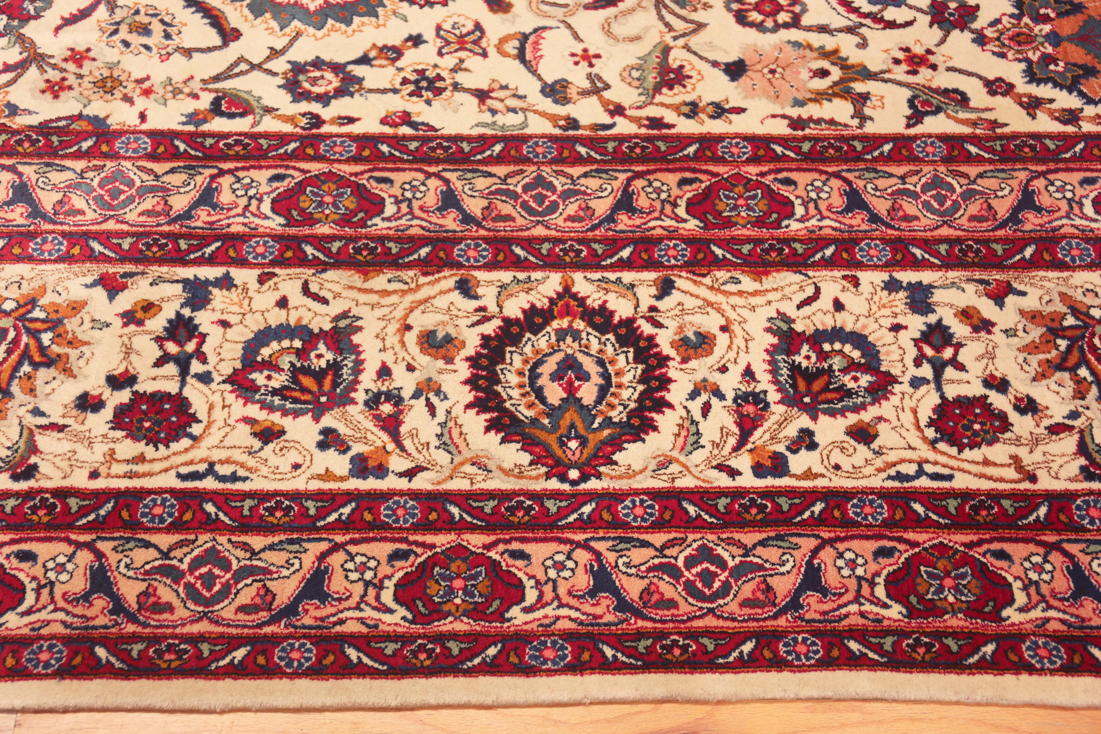 20th Century Intricate Large Vintage Persian Kashan Floral Rug 11'6