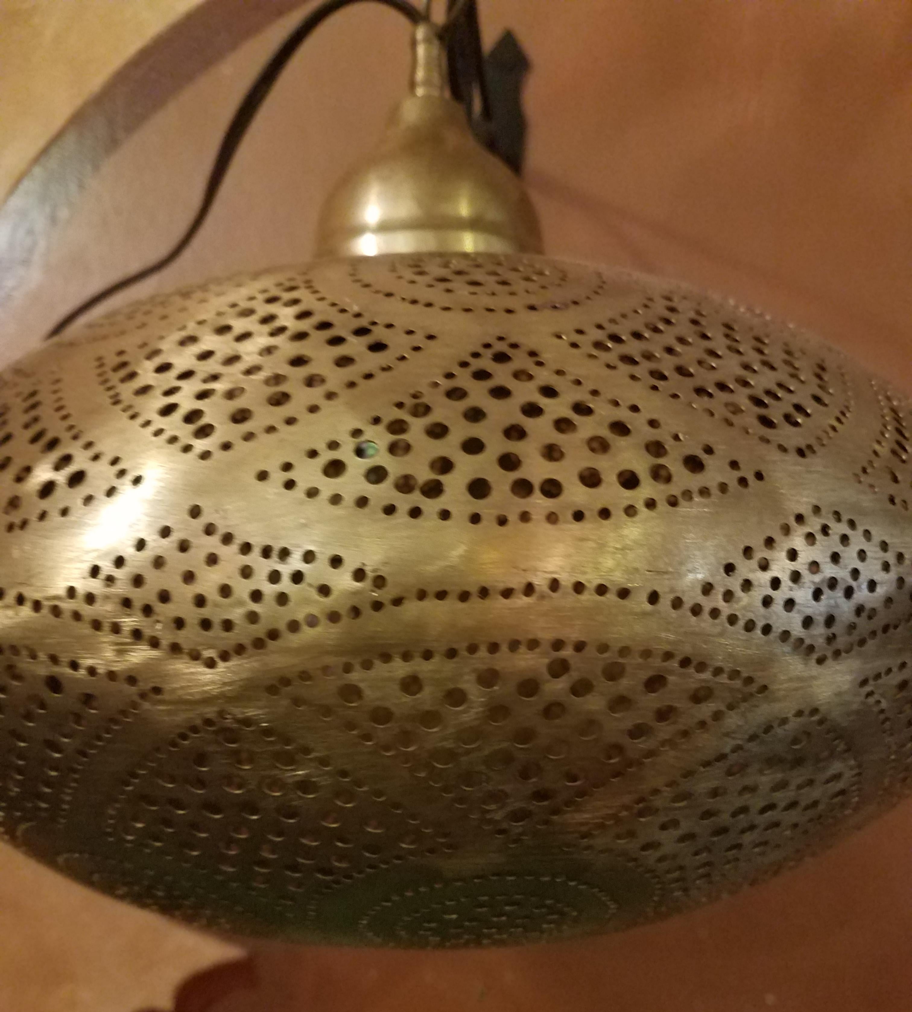 Intricate Moroccan Copper Wall or Ceiling Lamp or Lantern, Large Secoupe Shape In Excellent Condition For Sale In Orlando, FL