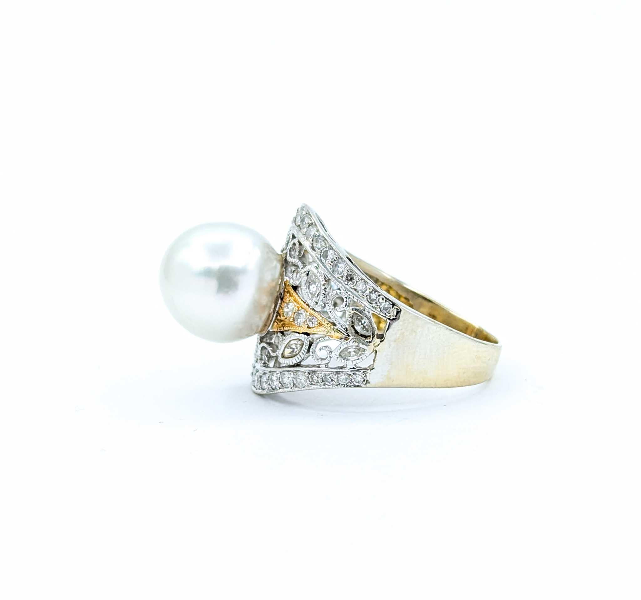 Komplizierter Perlen- und Diamantring aus zweifarbigem 18-karätigem Gold im Angebot 4
