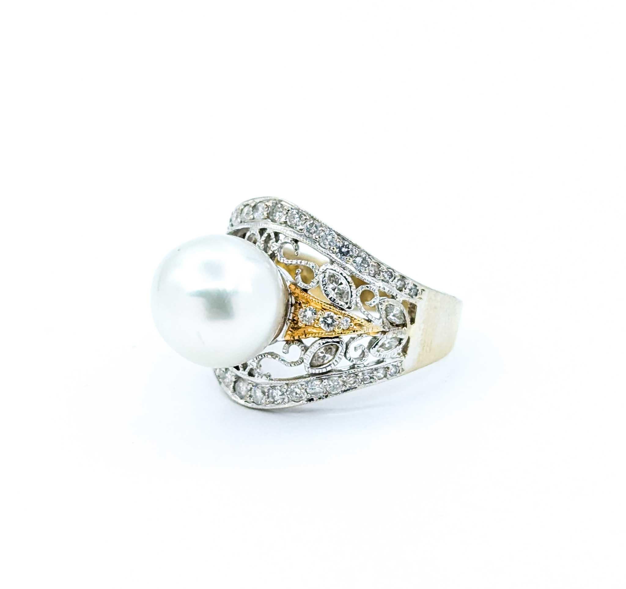 Komplizierter Perlen- und Diamantring aus zweifarbigem 18-karätigem Gold im Angebot 5