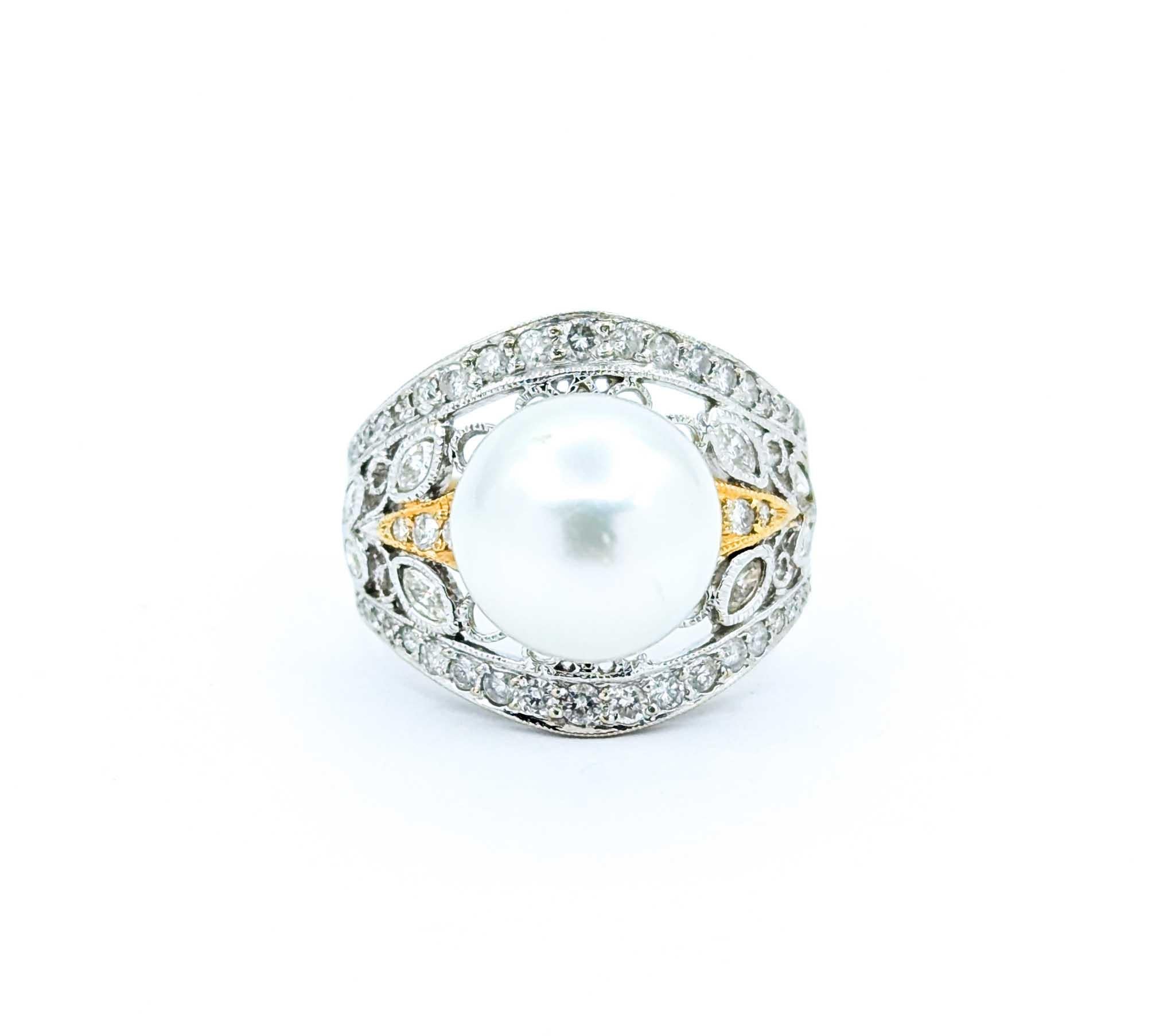 Komplizierter Perlen- und Diamantring aus zweifarbigem 18-karätigem Gold im Angebot 6