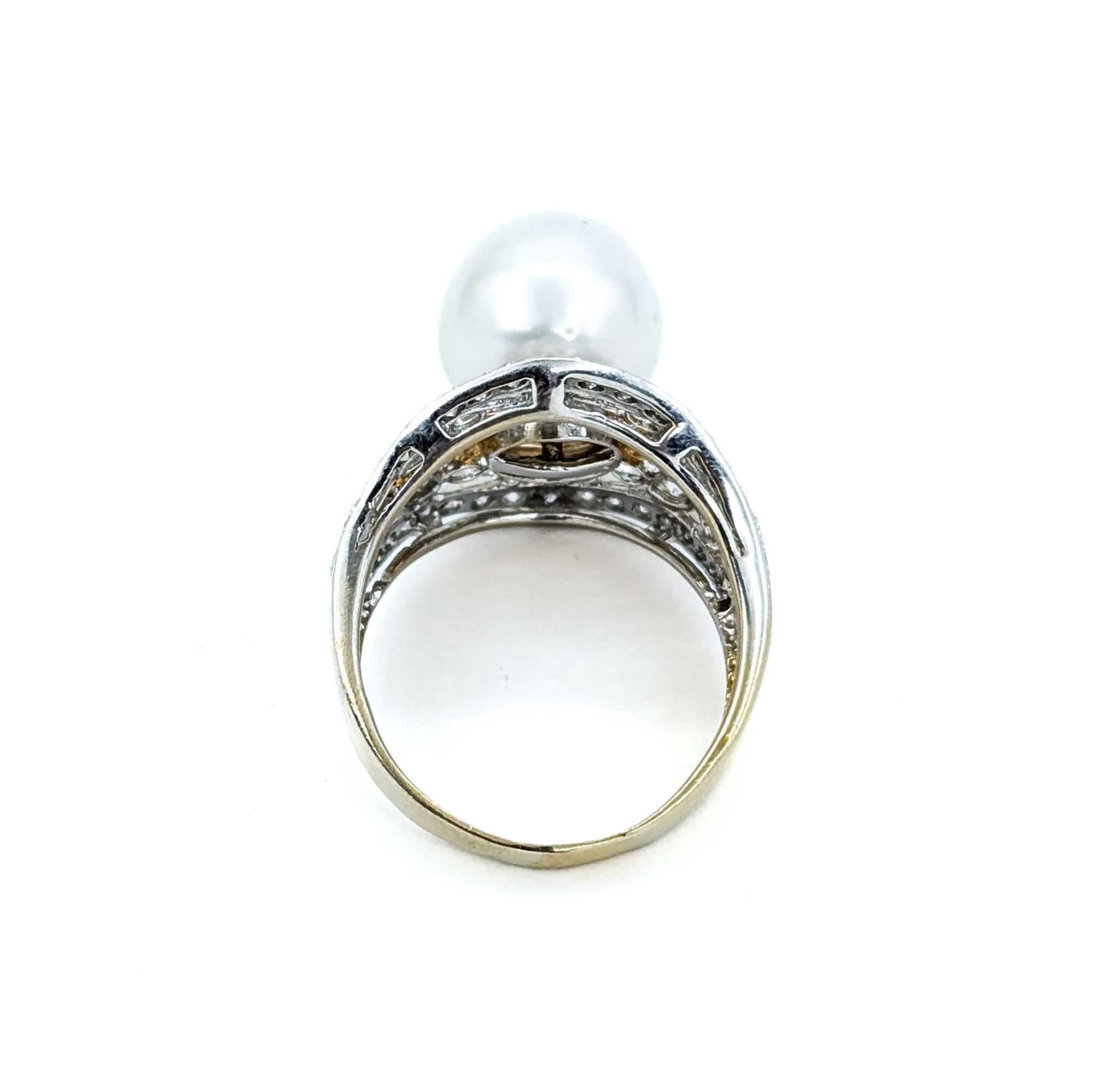 Komplizierter Perlen- und Diamantring aus zweifarbigem 18-karätigem Gold im Angebot 2