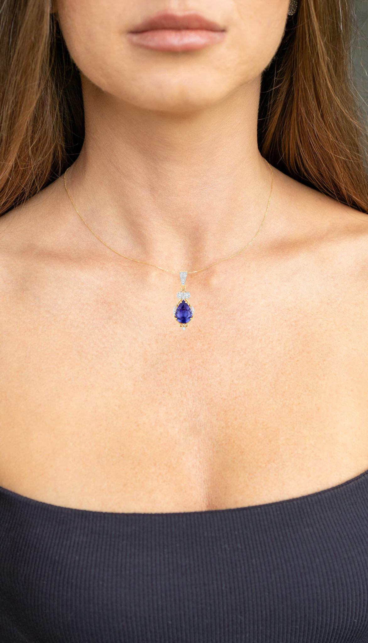 Contemporary Intricate Tanzanite Pendant Necklace Diamond Setting 2.2 Carats Total 14K Gold For Sale