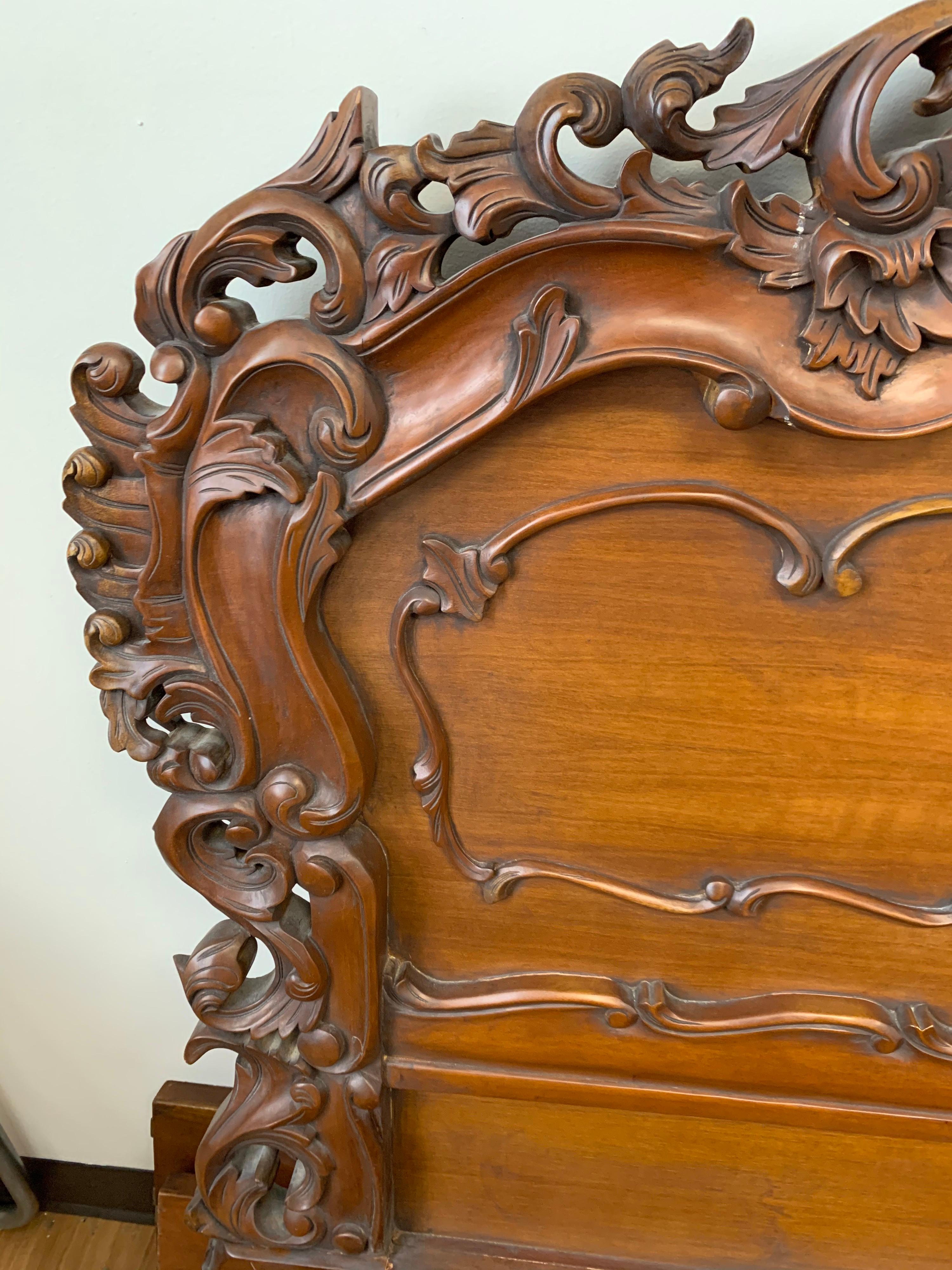 French Rococo Carved Mahogany Queen Bed Headboard In Good Condition In West Hartford, CT