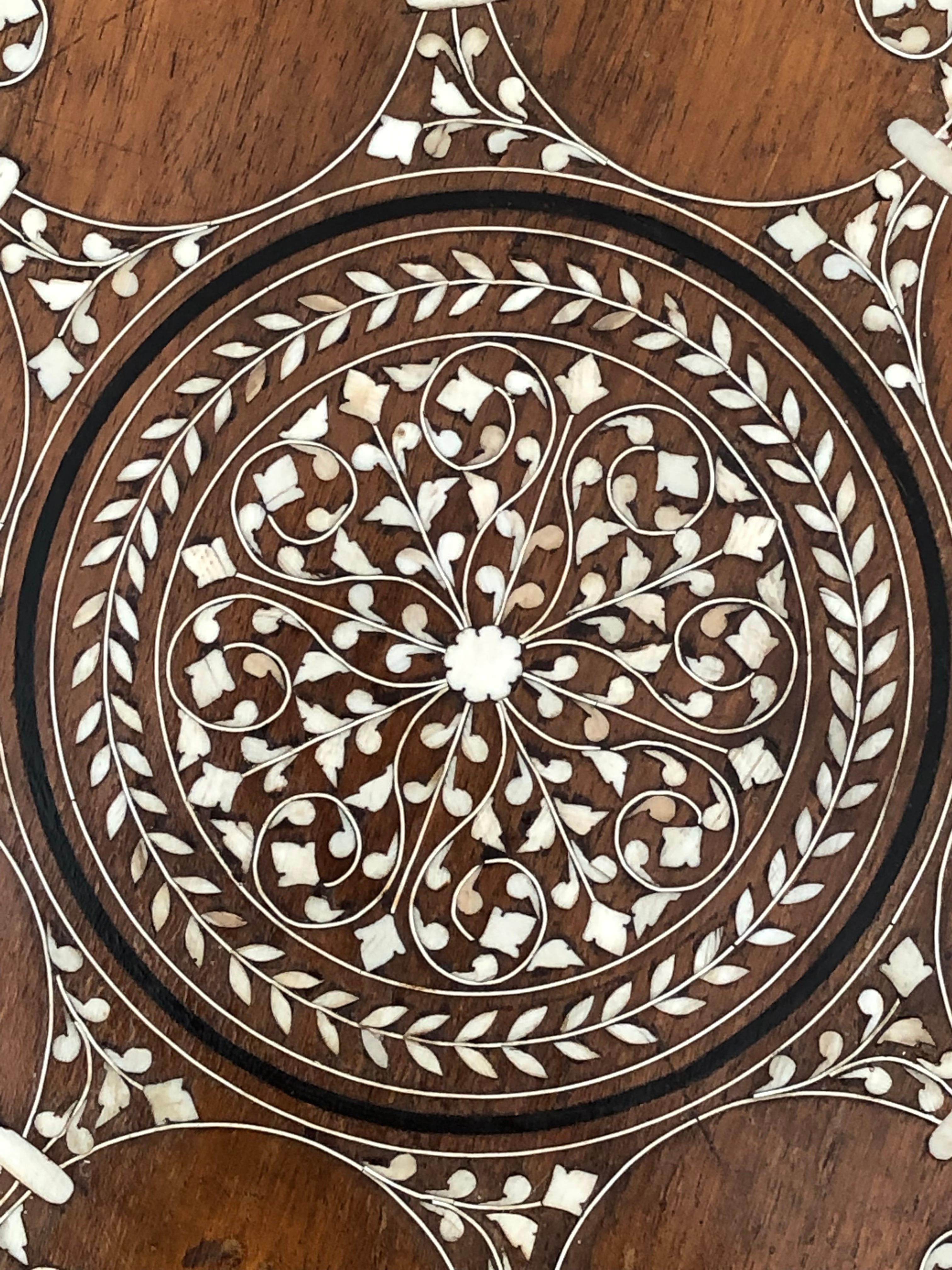 Anglo-Indian Intricately Inlaid Anglo Indian Circular Traveling Table