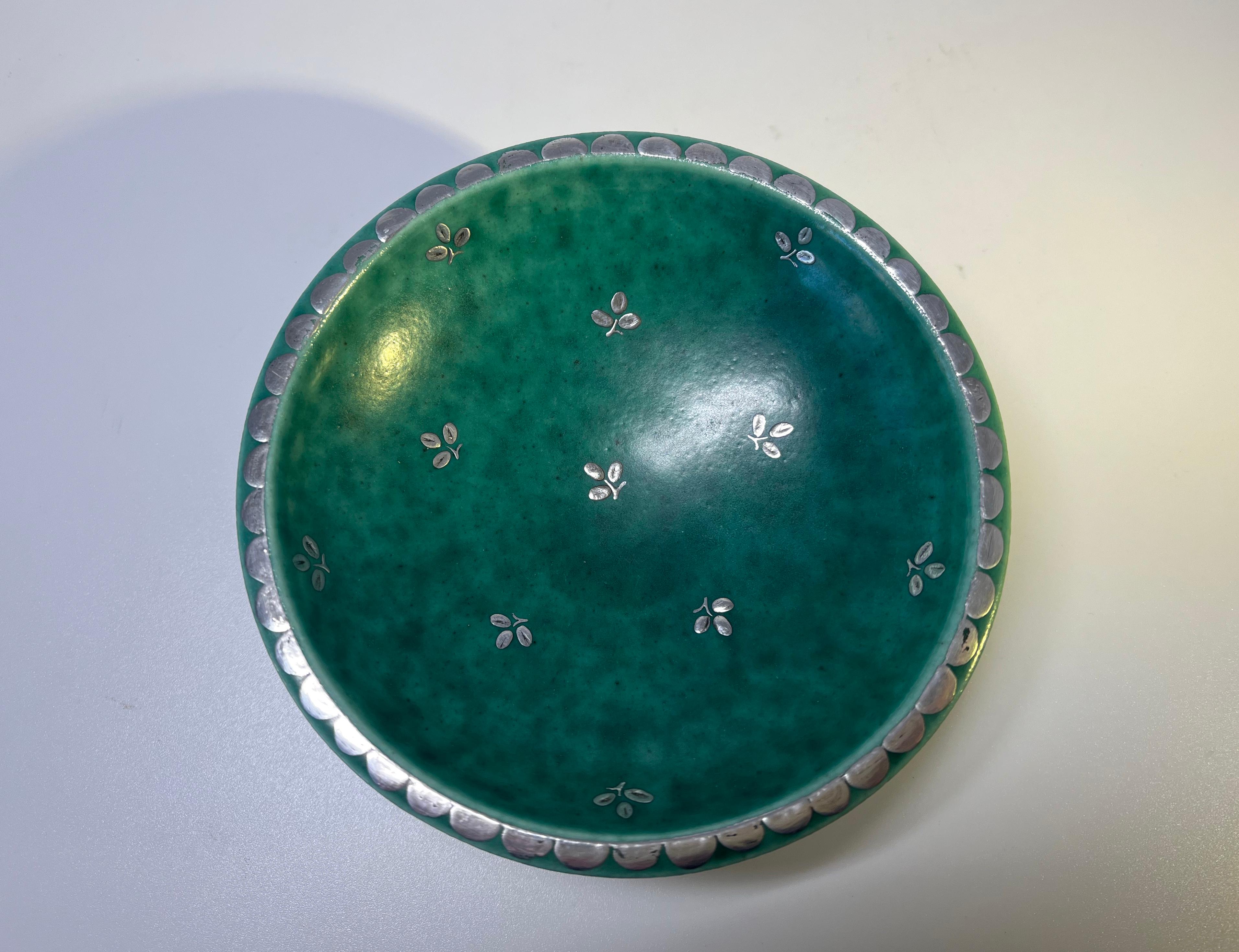 intro stoneware
