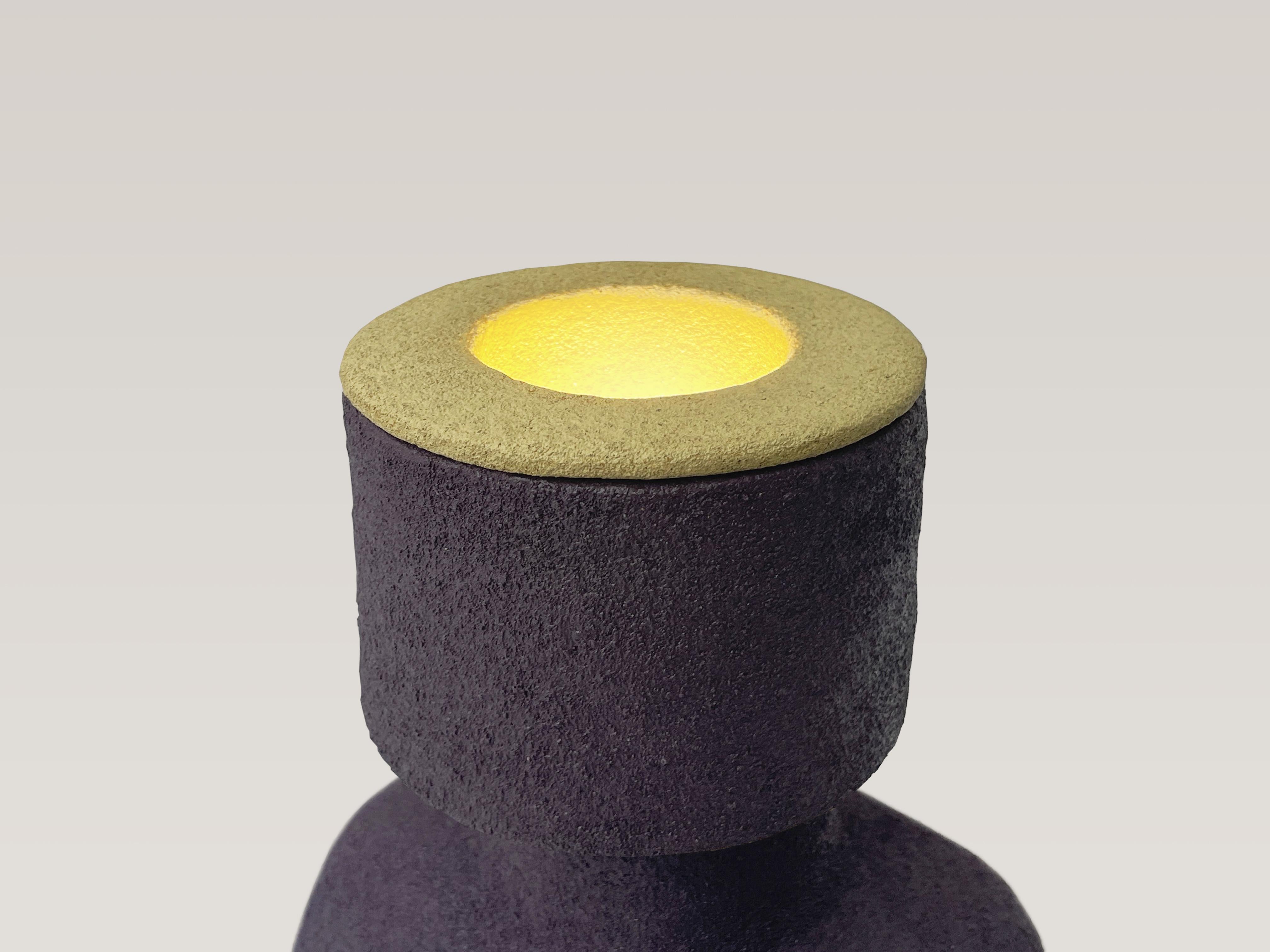 Hand-Crafted Contemporary Dimmable Table Lamp - 