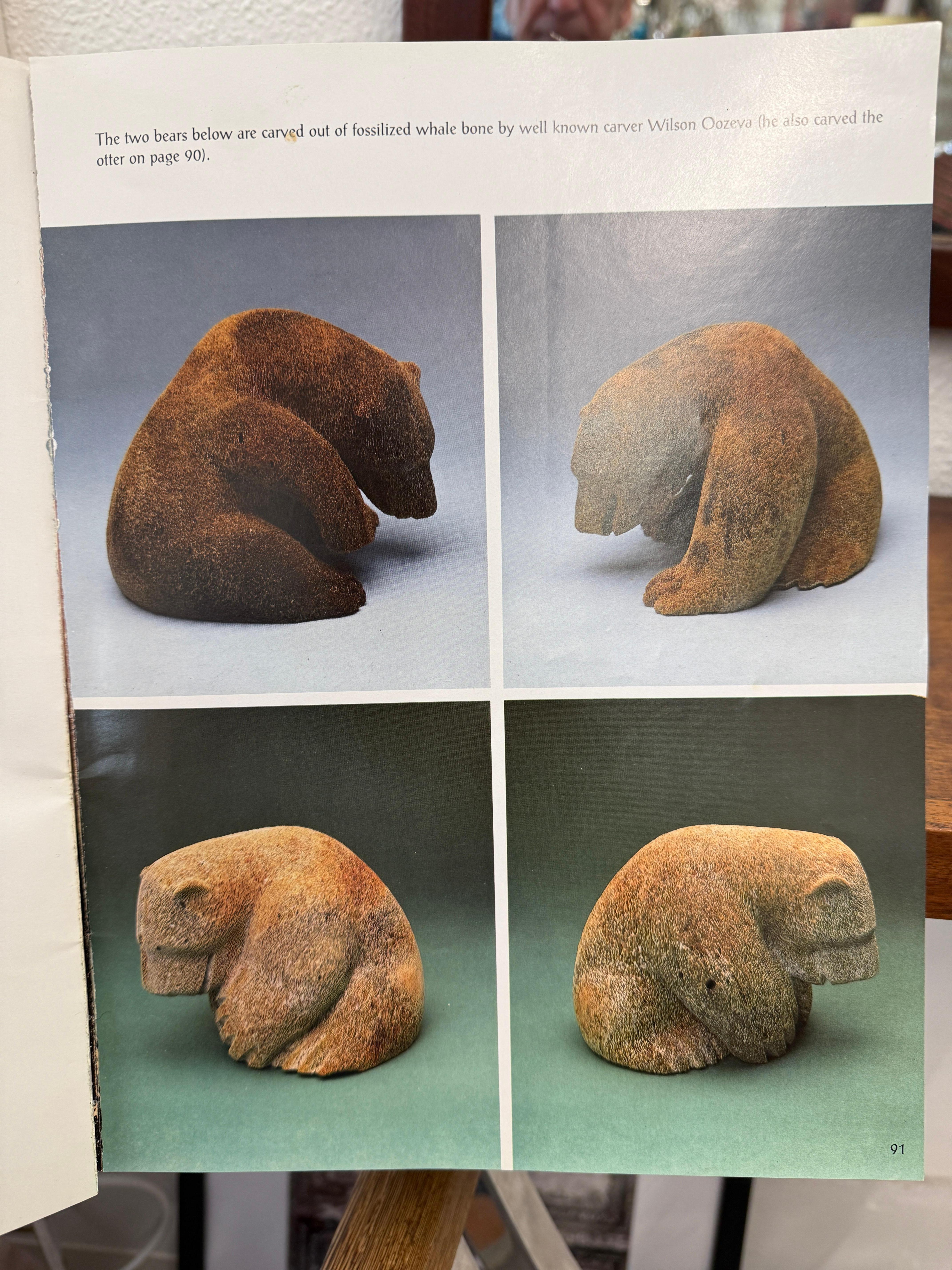 Inuit Wilson Oozeva Carving of Polar Bear en vente 4