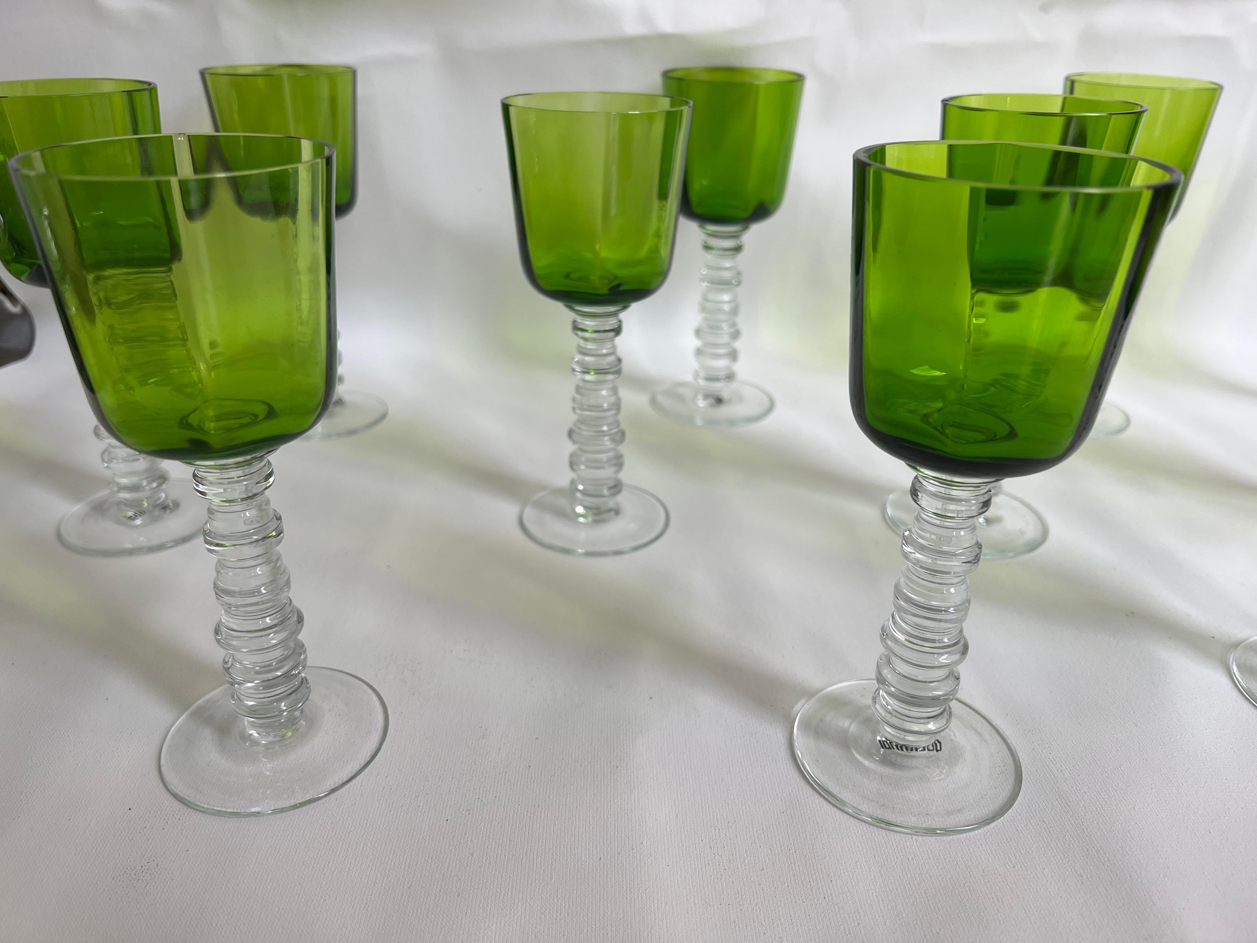 Ungewöhnliche 12 Wein Coupe-Gläser aus Kristall, Set von  12  Signiert: Querandi, Jahr: 1960 im Angebot 5