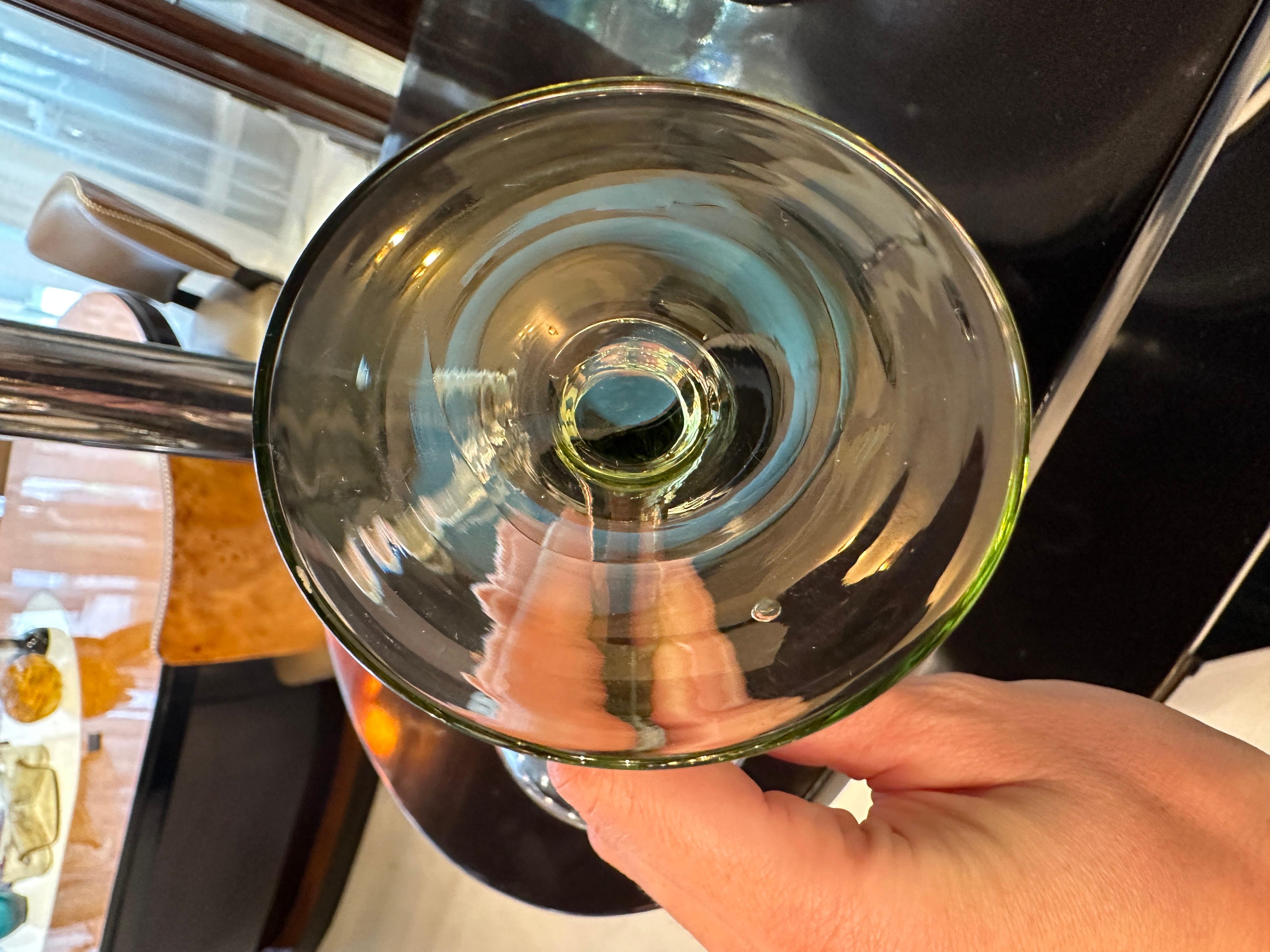 Ungewöhnliche 6 Wein Coupe-Gläser aus Kristall, 1915 im Angebot 8