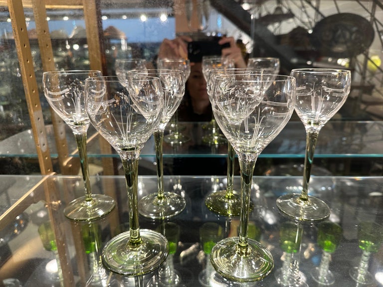 Ungewöhnliche 6 Wein Coupe-Gläser aus Kristall, 1915 im Angebot bei 1stDibs Deutschland