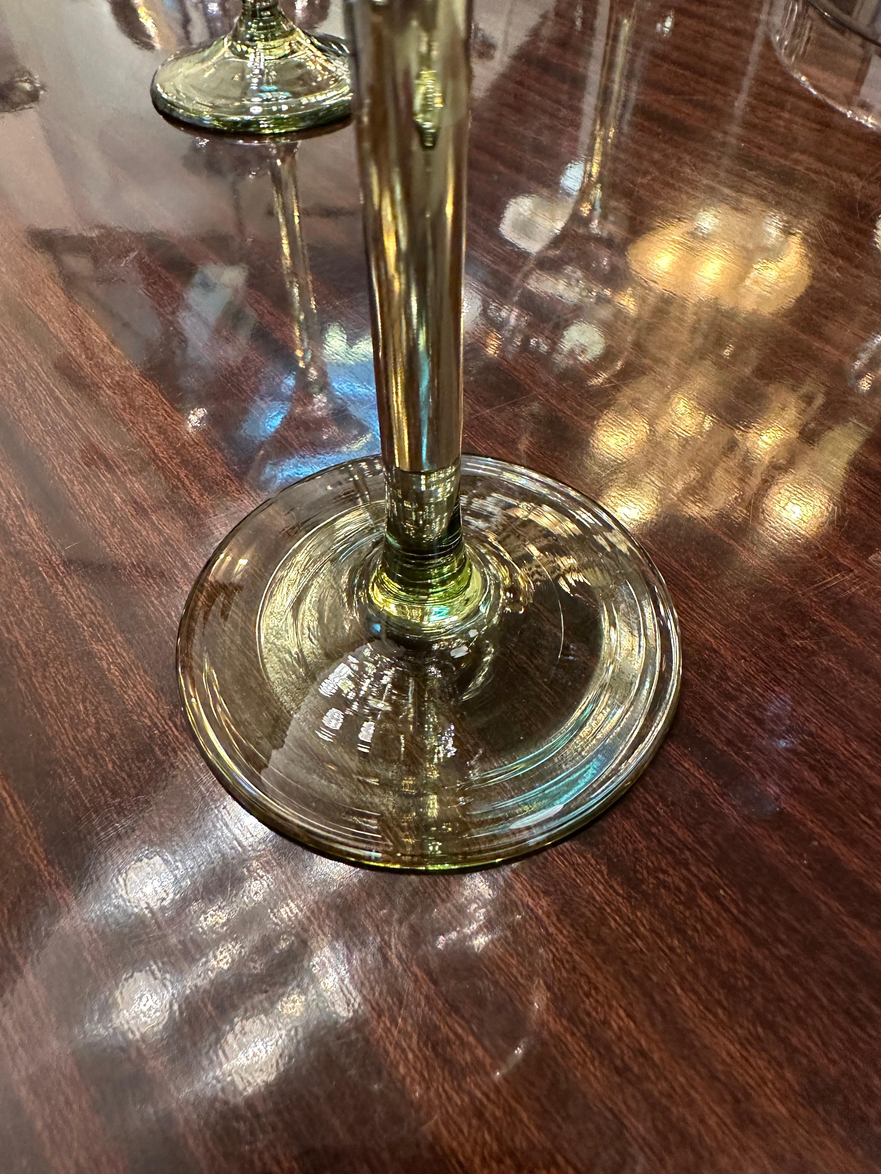 Ungewöhnliche 6 Wein Coupe-Gläser aus Kristall, 1915 im Angebot 3