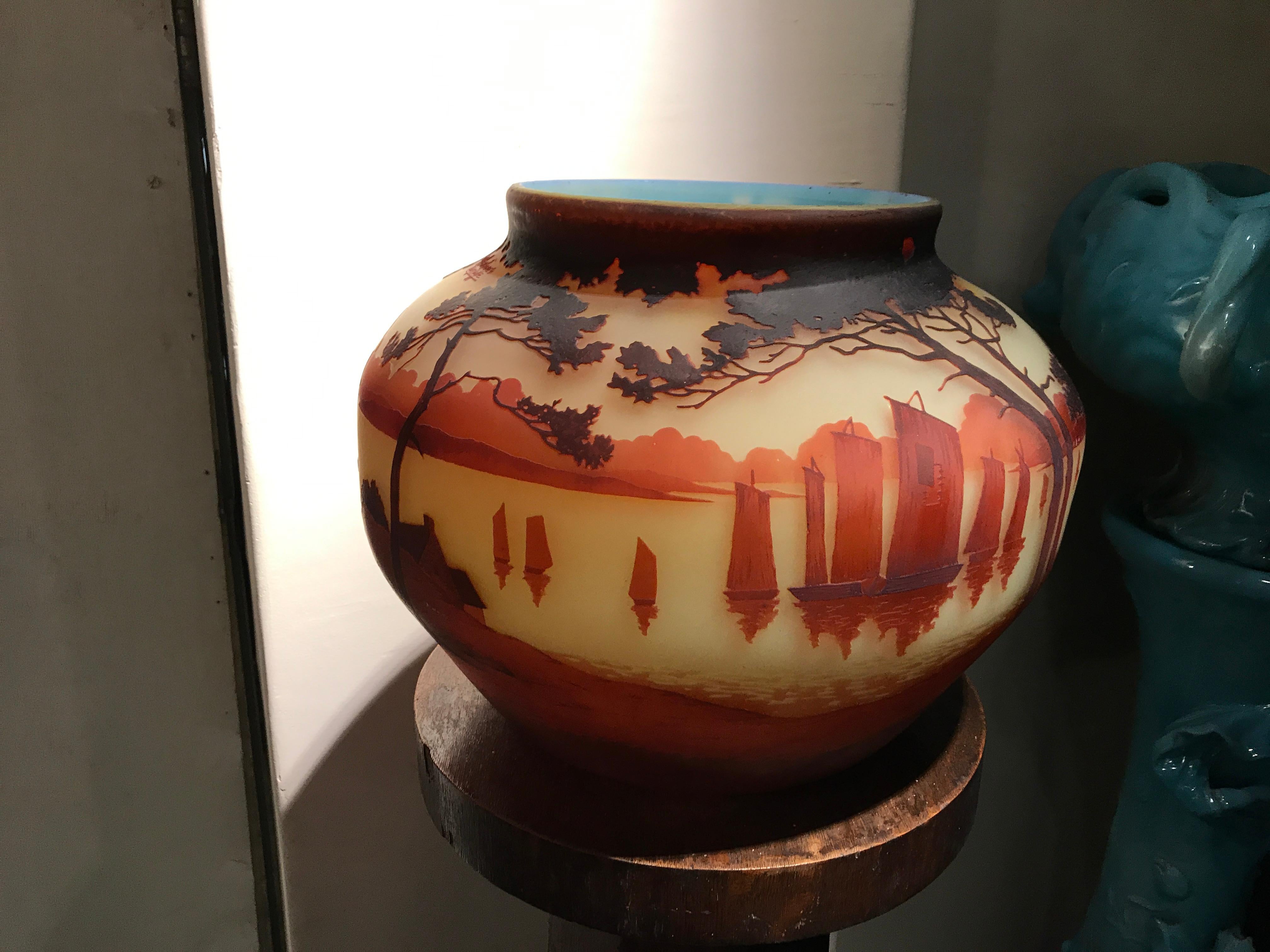 Inusual Vase, Sign: Muller Freres Luneville, Style: Jugendstil, Art Nouveau For Sale 2