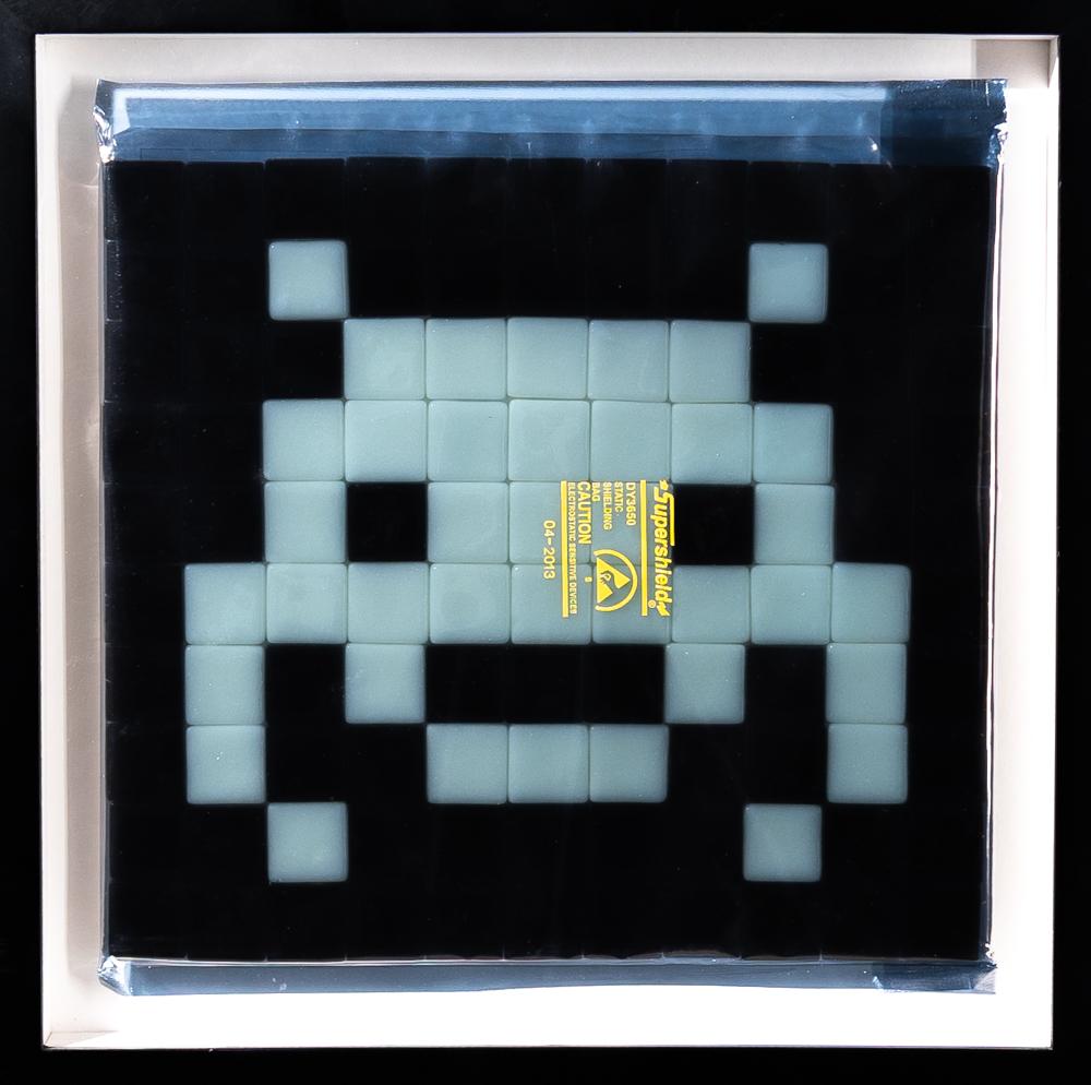 Invasion Kit #15 - Mixed Media Art by Invader