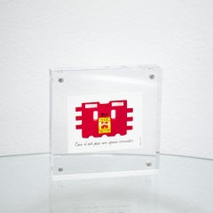 Invader Ceci' En Pas Sticker  (Framed)