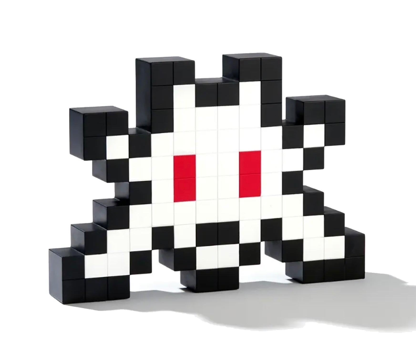 INVADER - 3D LITTLE BIG SPACE. Skulptur in limitierter Auflage, Stadt, Street Art (Schwarz), Figurative Sculpture, von Invader