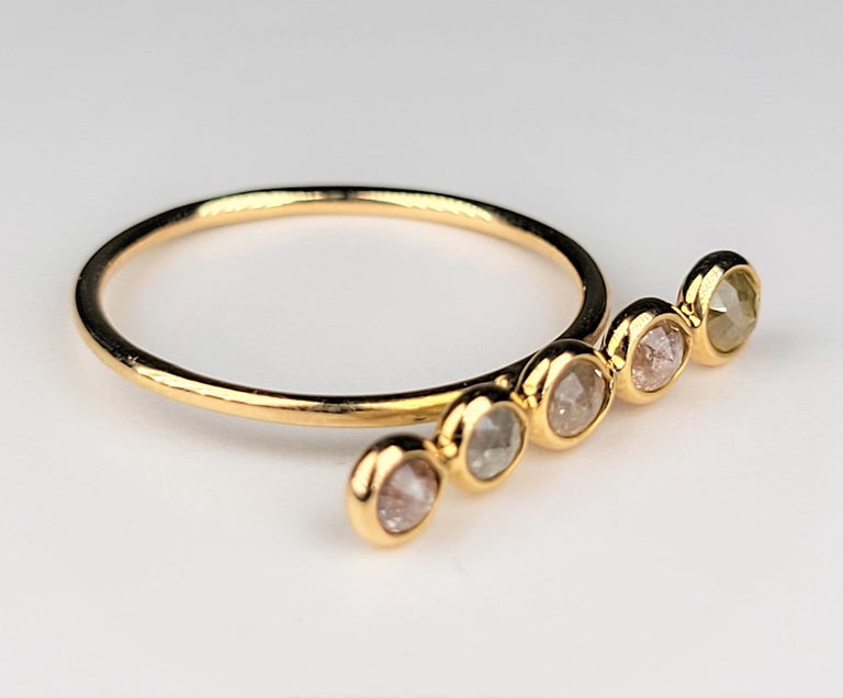 Inverted Diamond Ring in 18 Karat Yellow Gold For Sale at 1stDibs