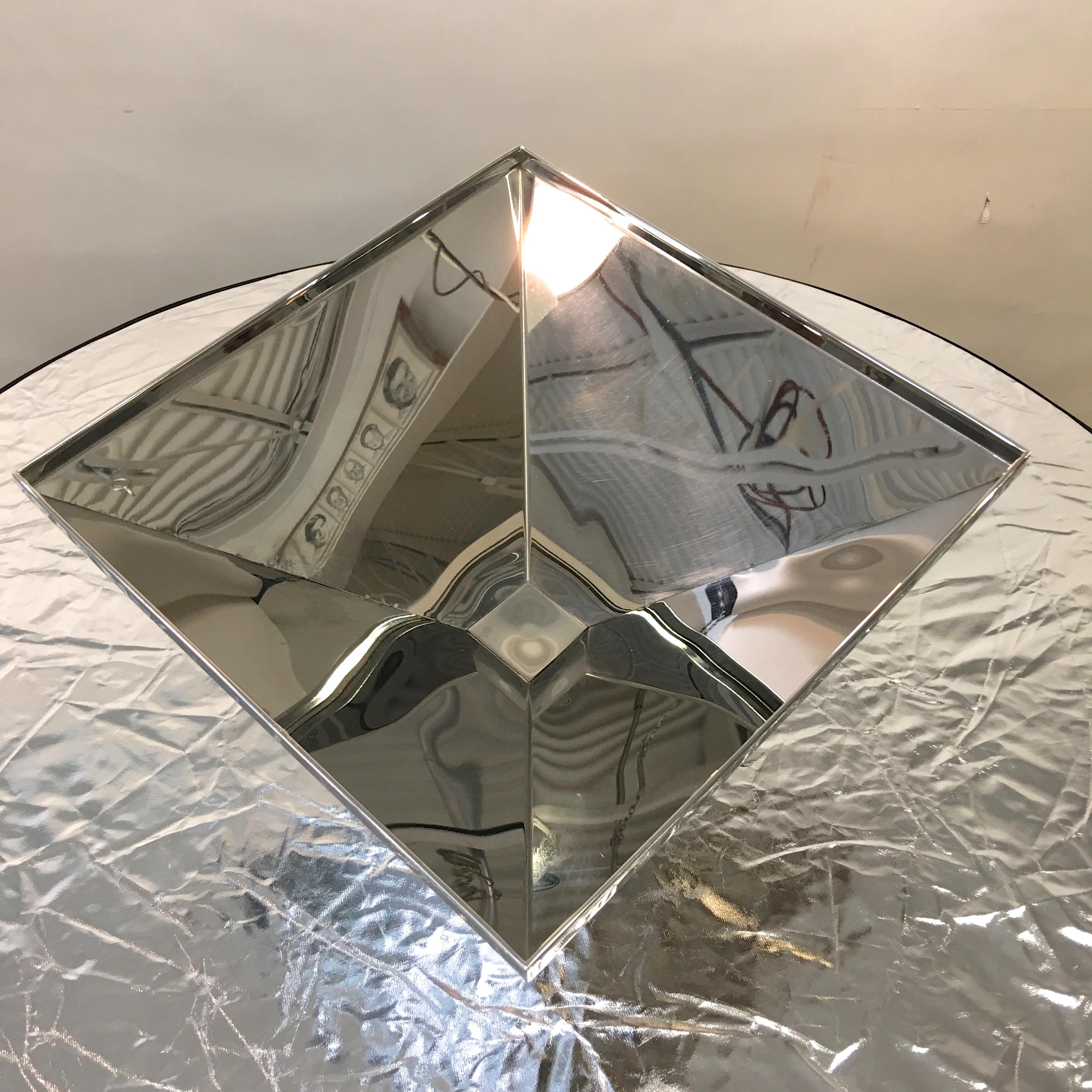 Inverted Pyramid Polished Stainless Centerpiece on Marble Pyramid Base 7