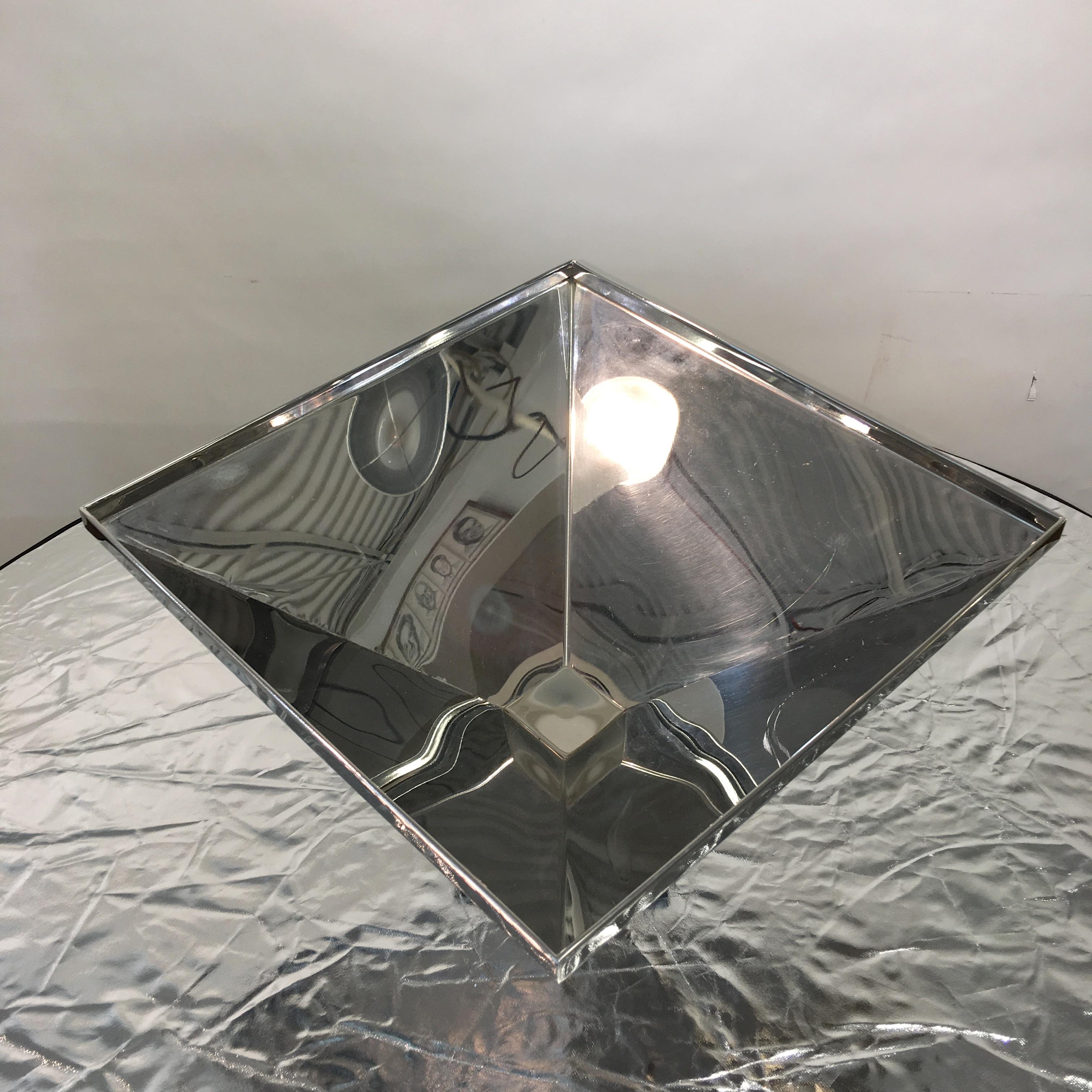 Inverted Pyramid Polished Stainless Centerpiece on Marble Pyramid Base In Good Condition In Hanover, MA