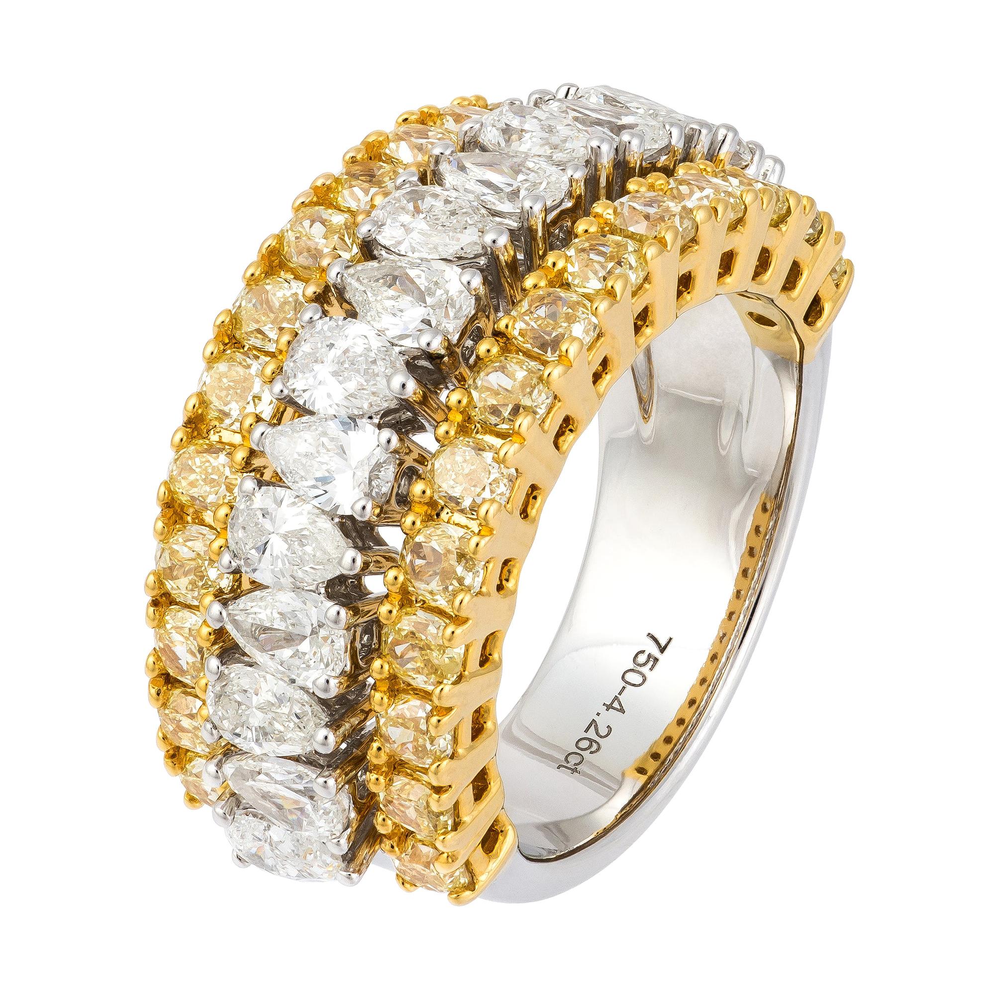 Investment Yellow White Diamond White Gold 18k Ring for Her For Sale