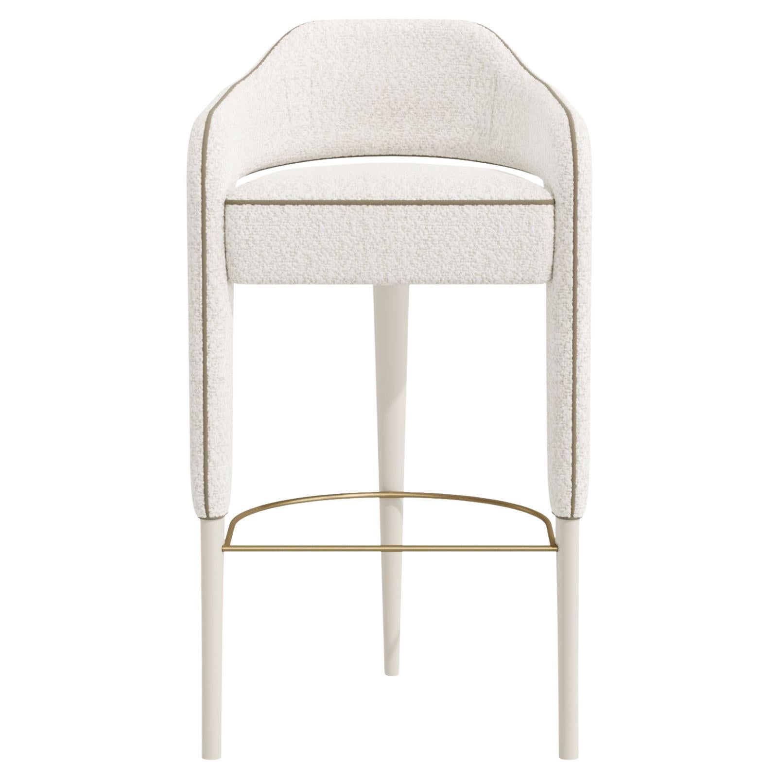 Tabouret de bar INVICTA avec pied arrière en bois massif