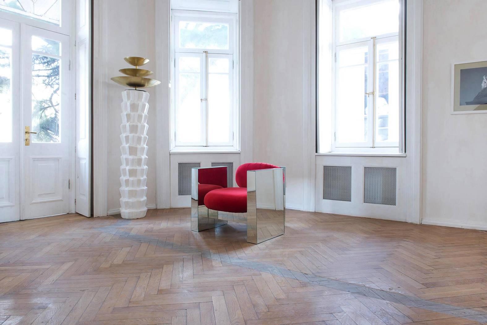 invisible armchair rooms