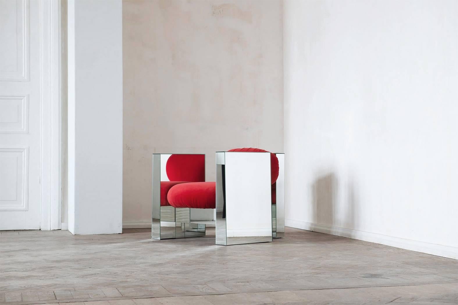 Modern Invisible Mirror Armchair, Rooms