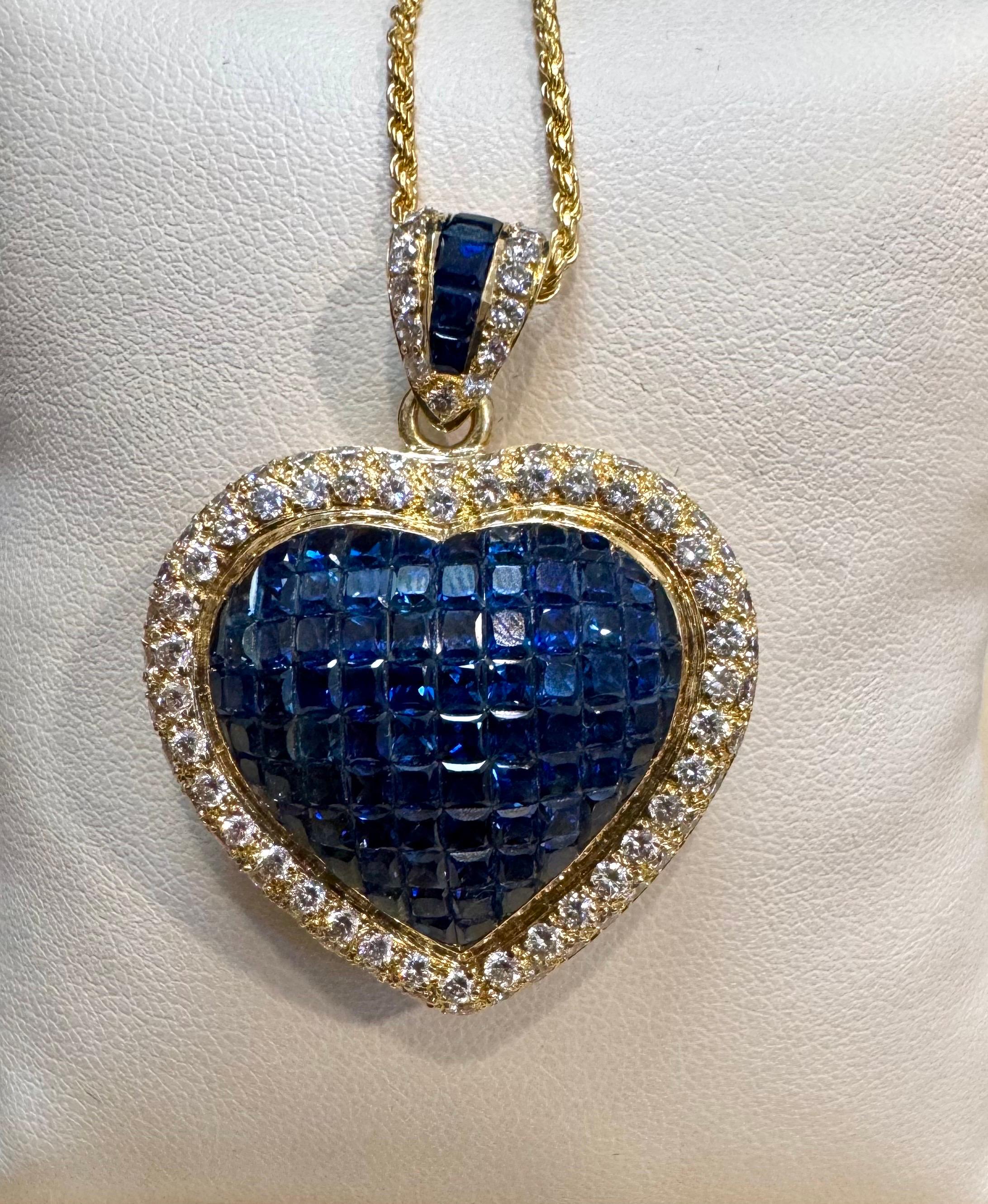 Ciondolo a cuore con zaffiro e diamante Invisible Mystery Set  18 carati  Oro giallo in vendita 8