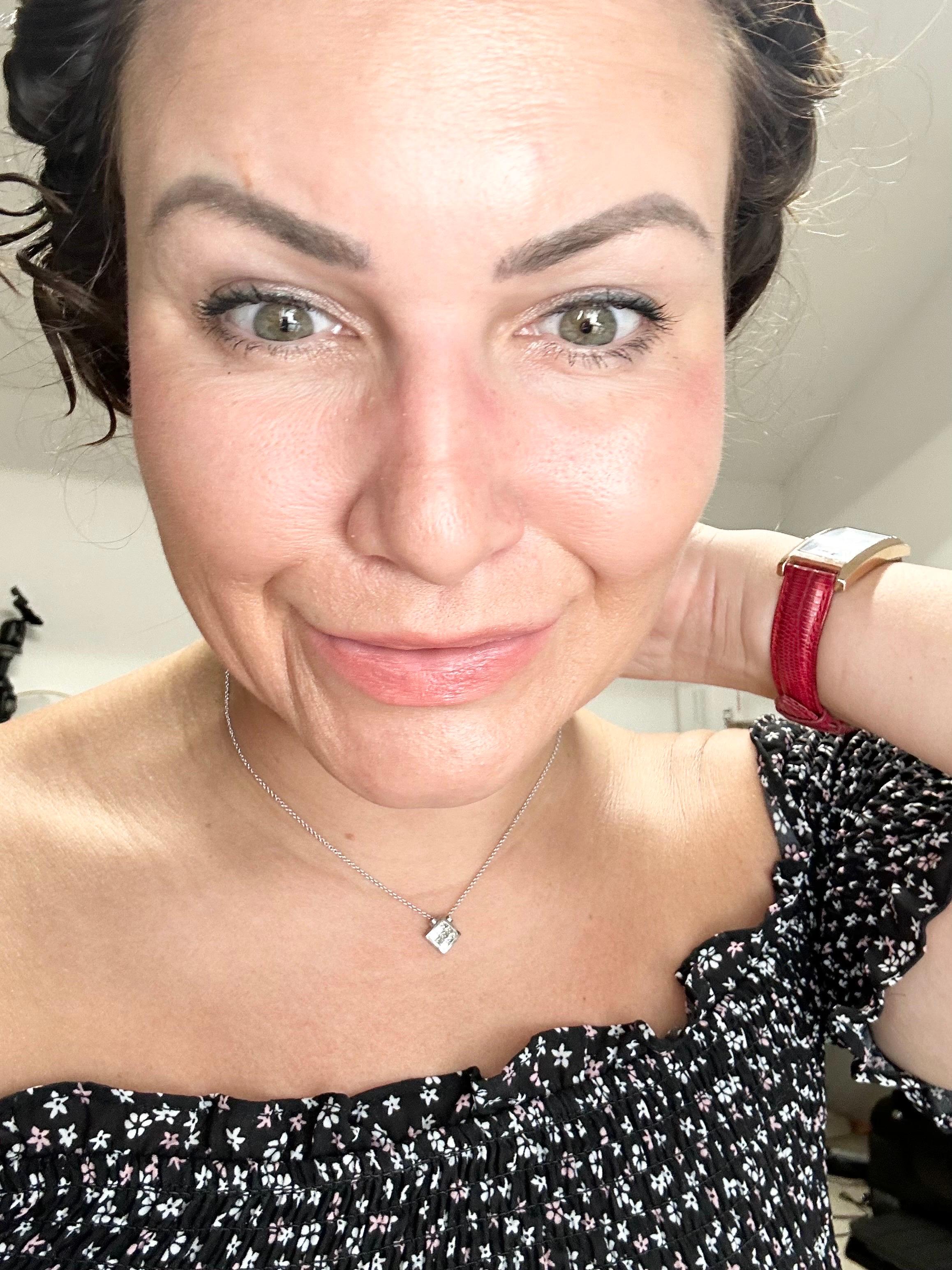 Collier à pendentif invisible en or 18 carats avec diamants Neuf - En vente à Jupiter, FL