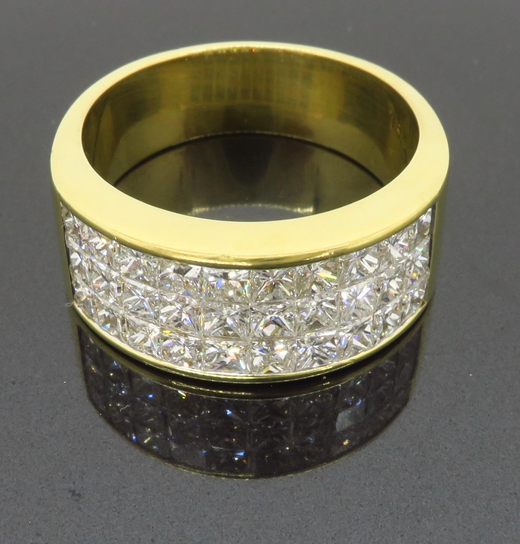 Fascia con diamanti taglio principessa da 3,05 carati in oro giallo 18 carati con incastonatura invisibile In condizioni ottime a Webster, NY