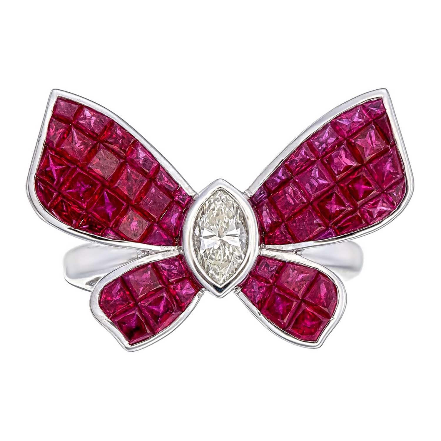 En vente :  Bague papillon en rubis serti invisible avec un diamant 3